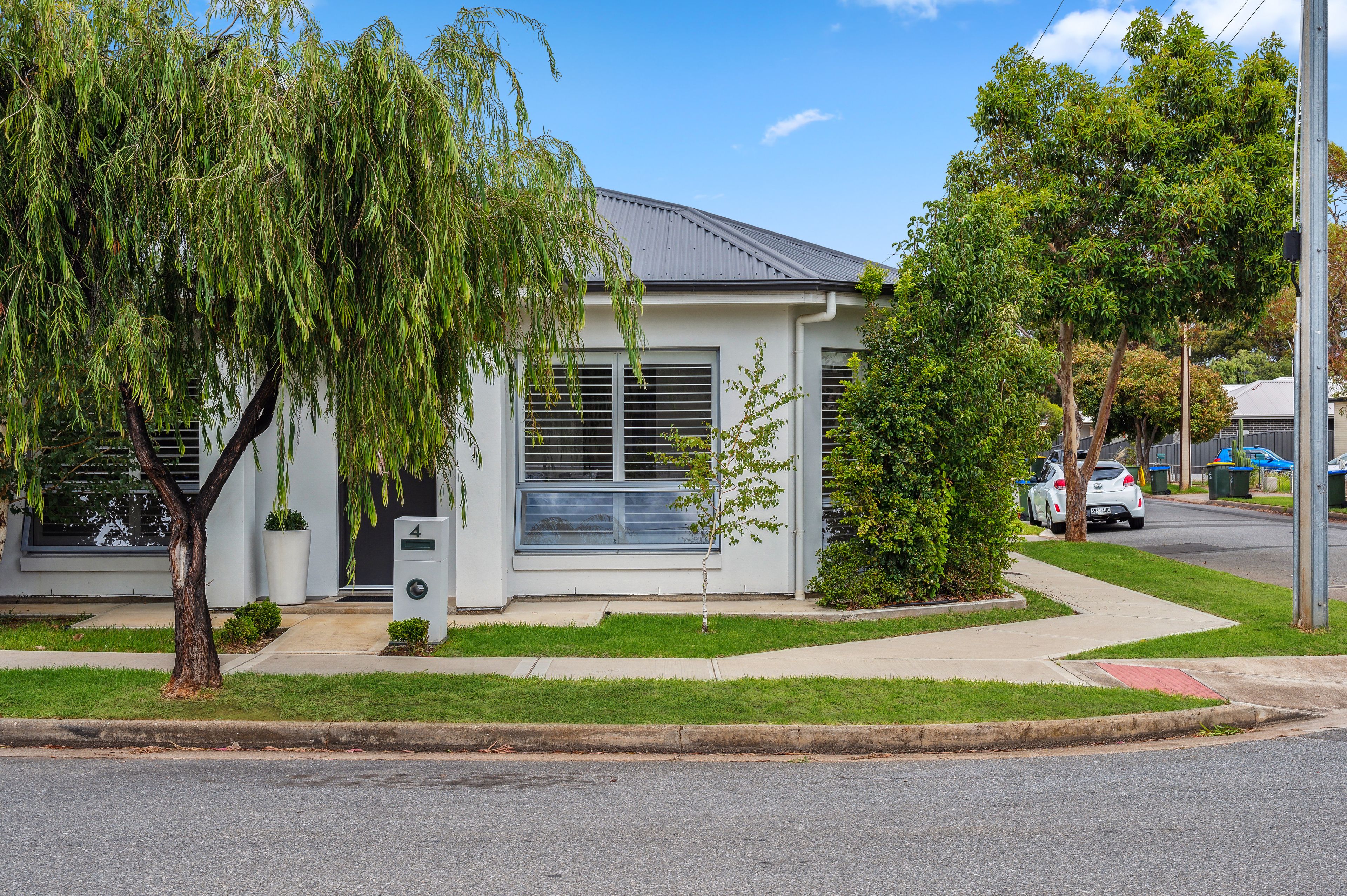 4 Thain Avenue, Findon, SA 5023
