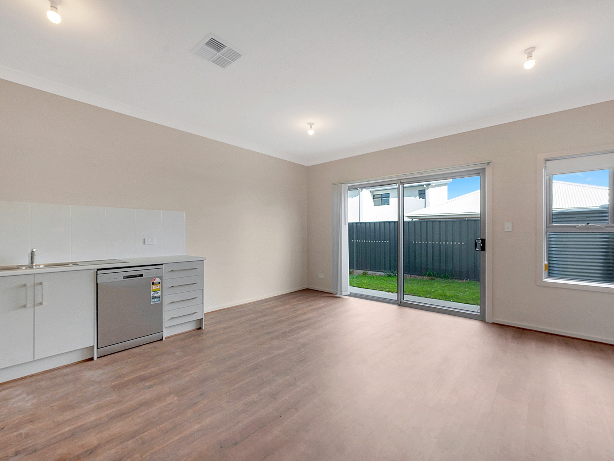 5 Wyong Crescent, Andrews Farm, SA 5114