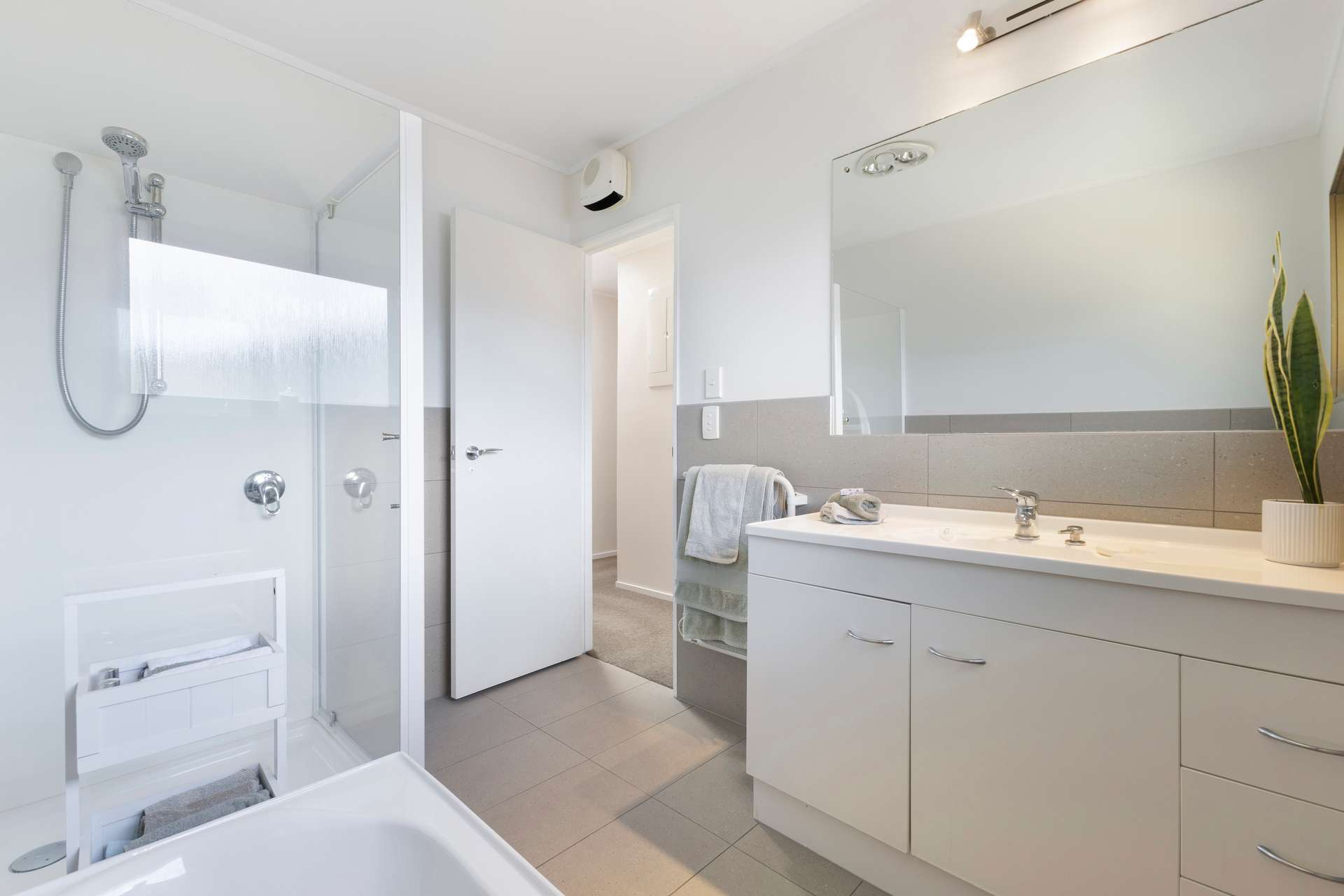 151 Fisher Parade photo 15