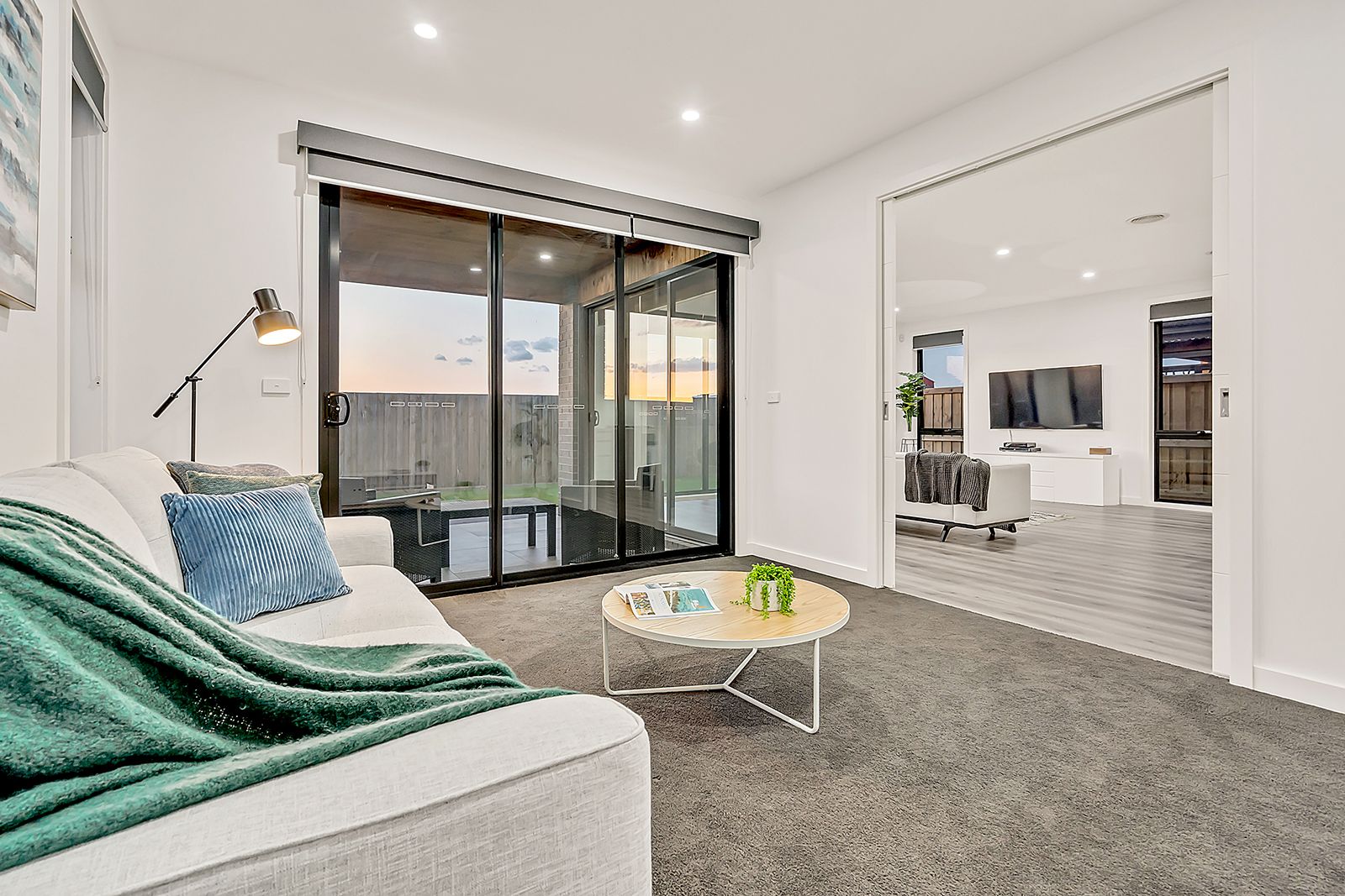 27 Birdsong Avenue, Mickleham, VIC 3064
