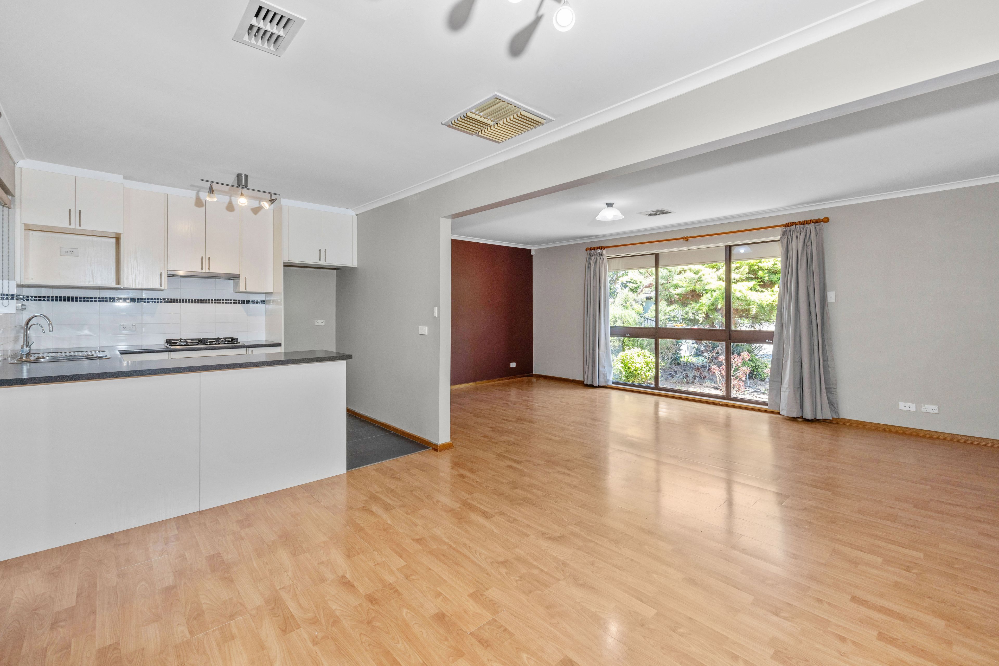 17 Gordon Avenue, St Agnes, SA 5097