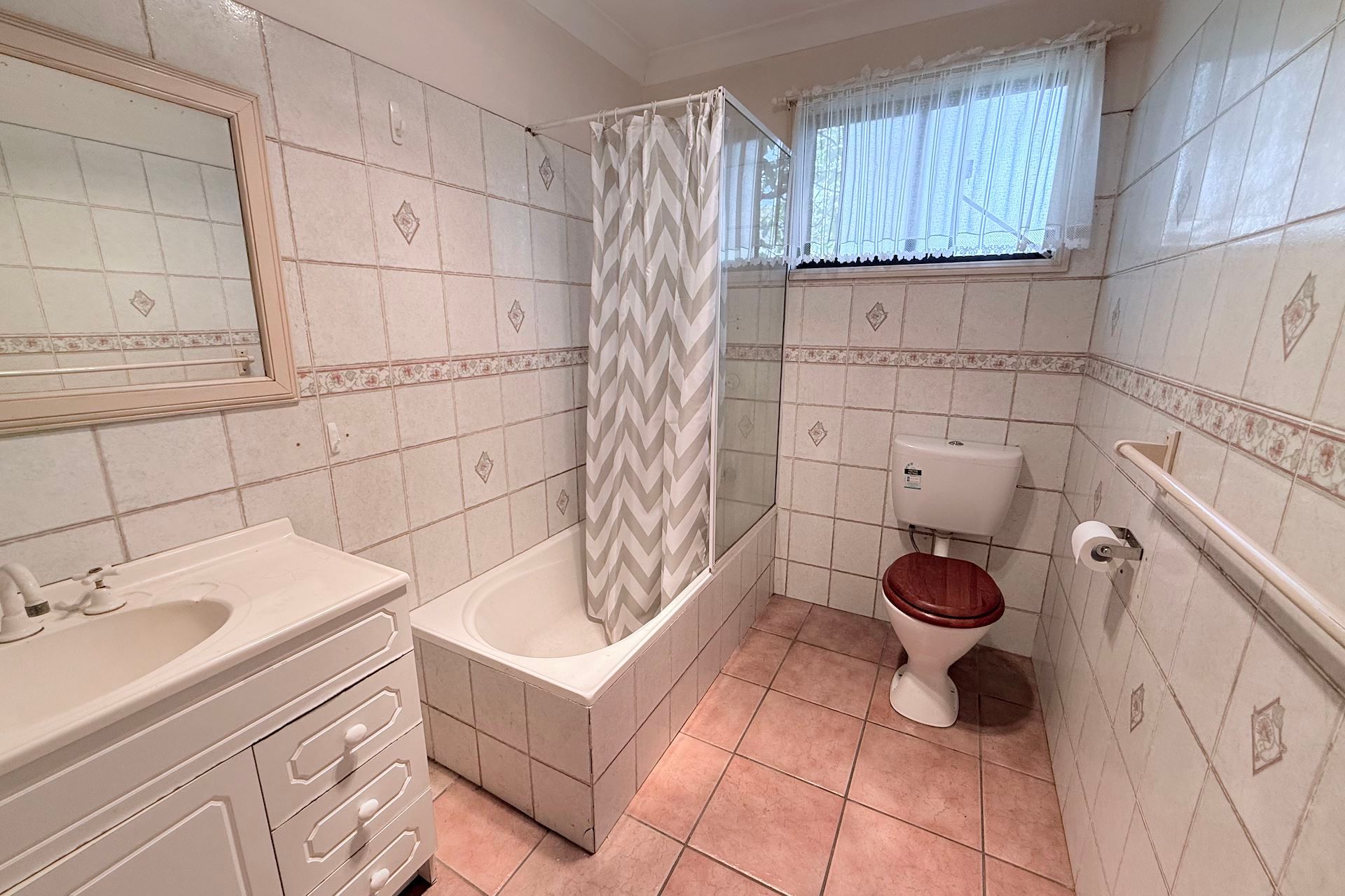 70a Caroline Street — photo 6 of 6