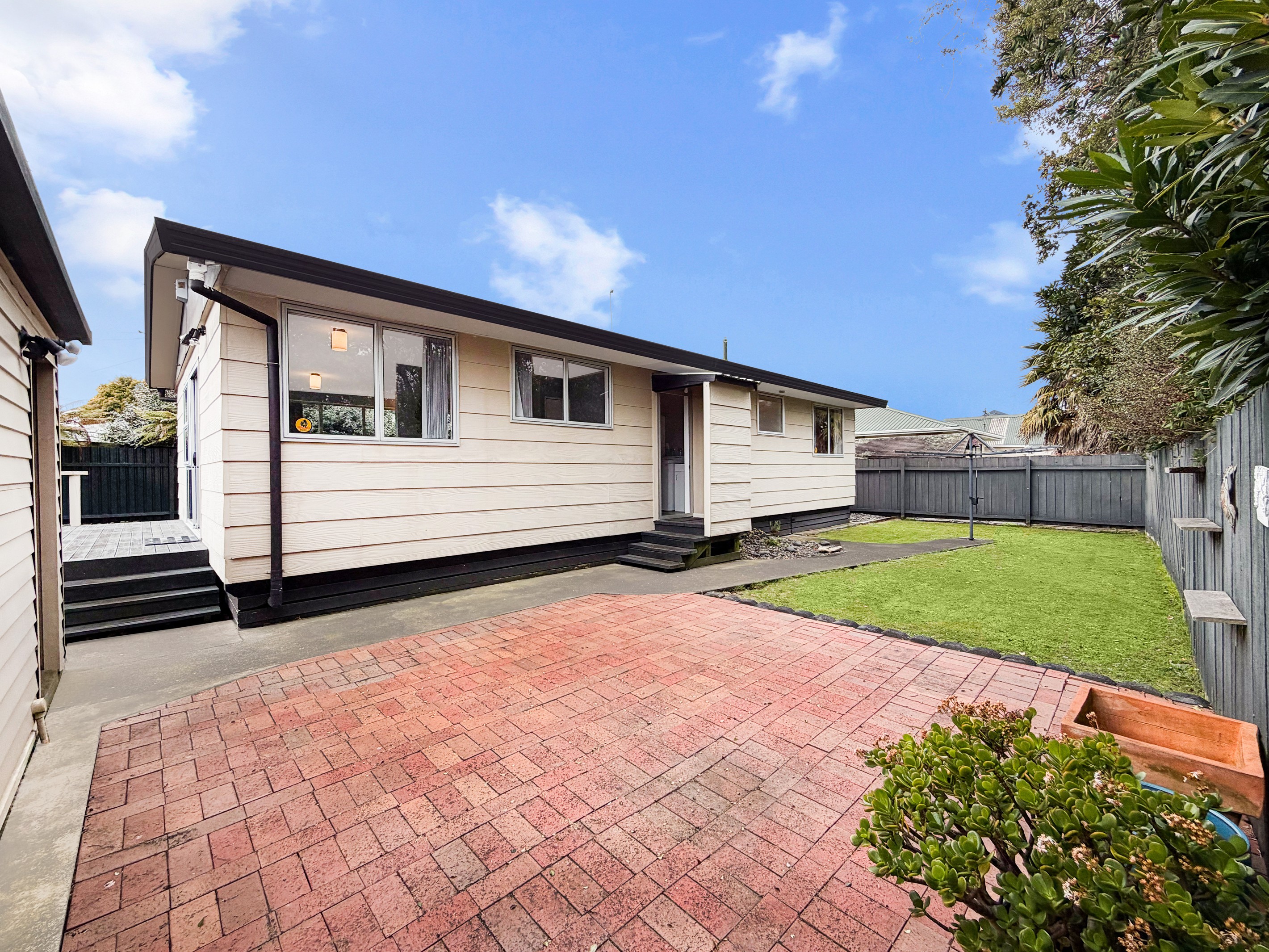 2/16 Bunnythorpe Road, Papakura, Papakura