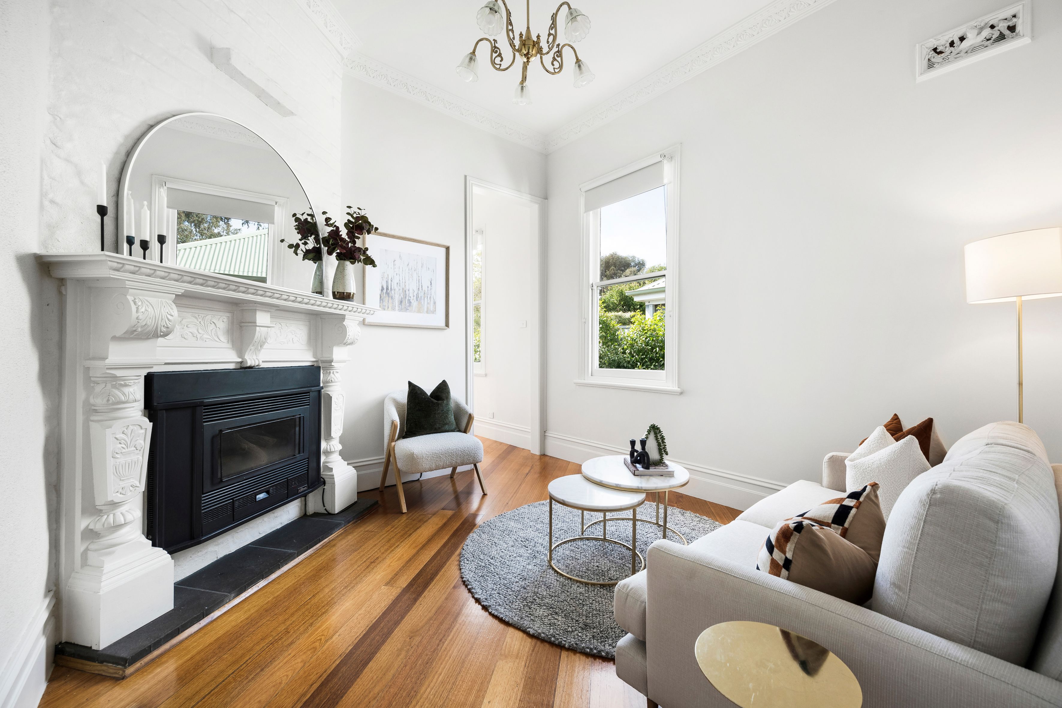 2 Munro Street — photo 5 of 16