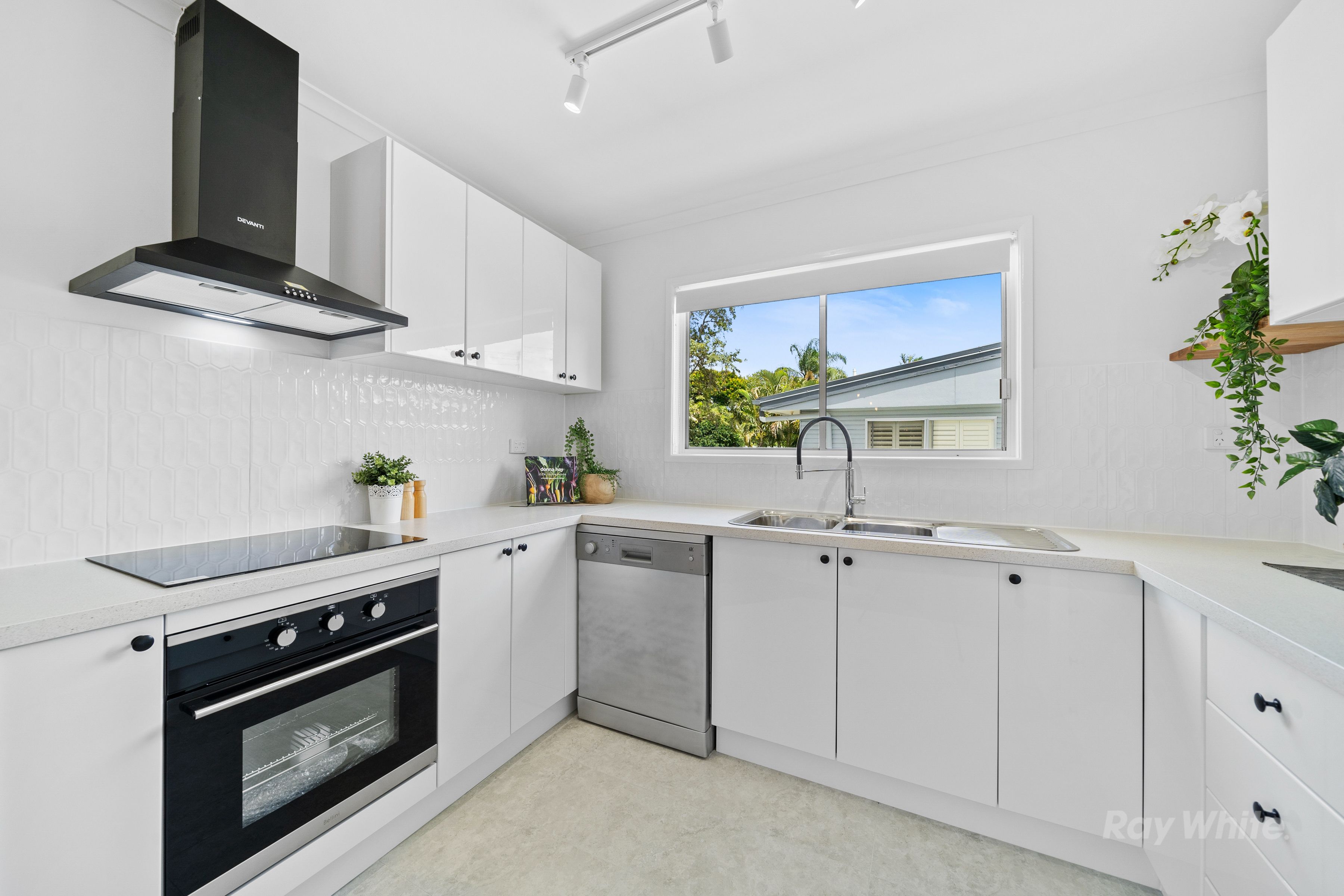 643 Browns Plains Road, Crestmead, QLD 4132