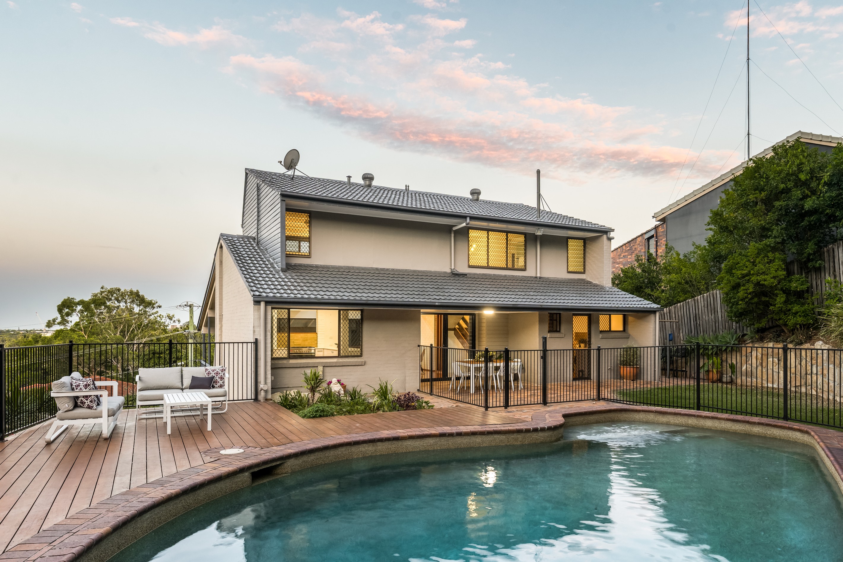 30 Belfort Street, Stafford Heights, QLD 4053