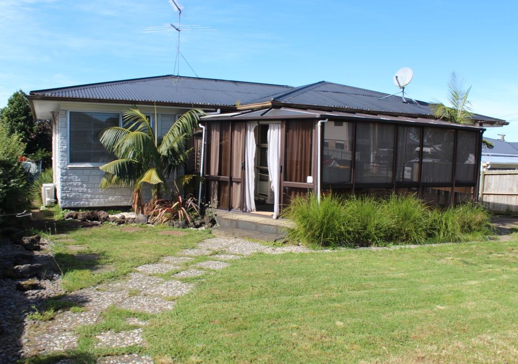 38 Thompson Terrace, Manurewa, Manukau City