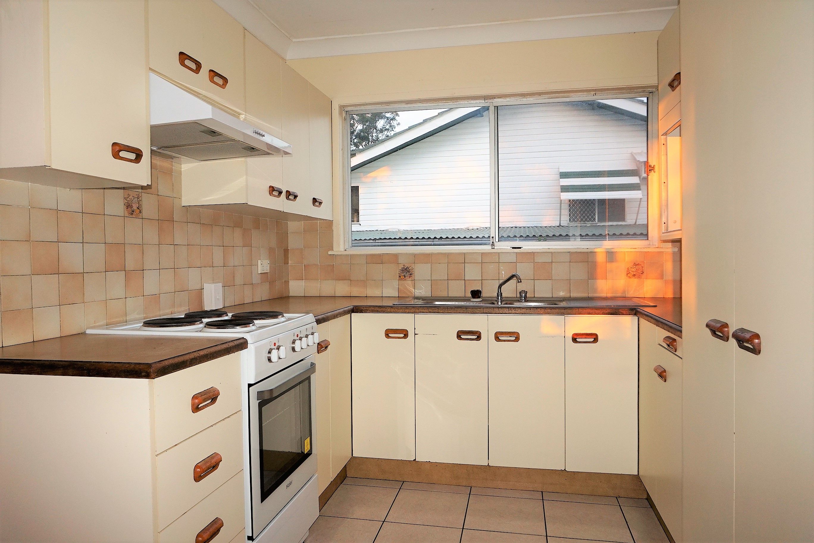 49 Karri Avenue, Logan Central, QLD 4114