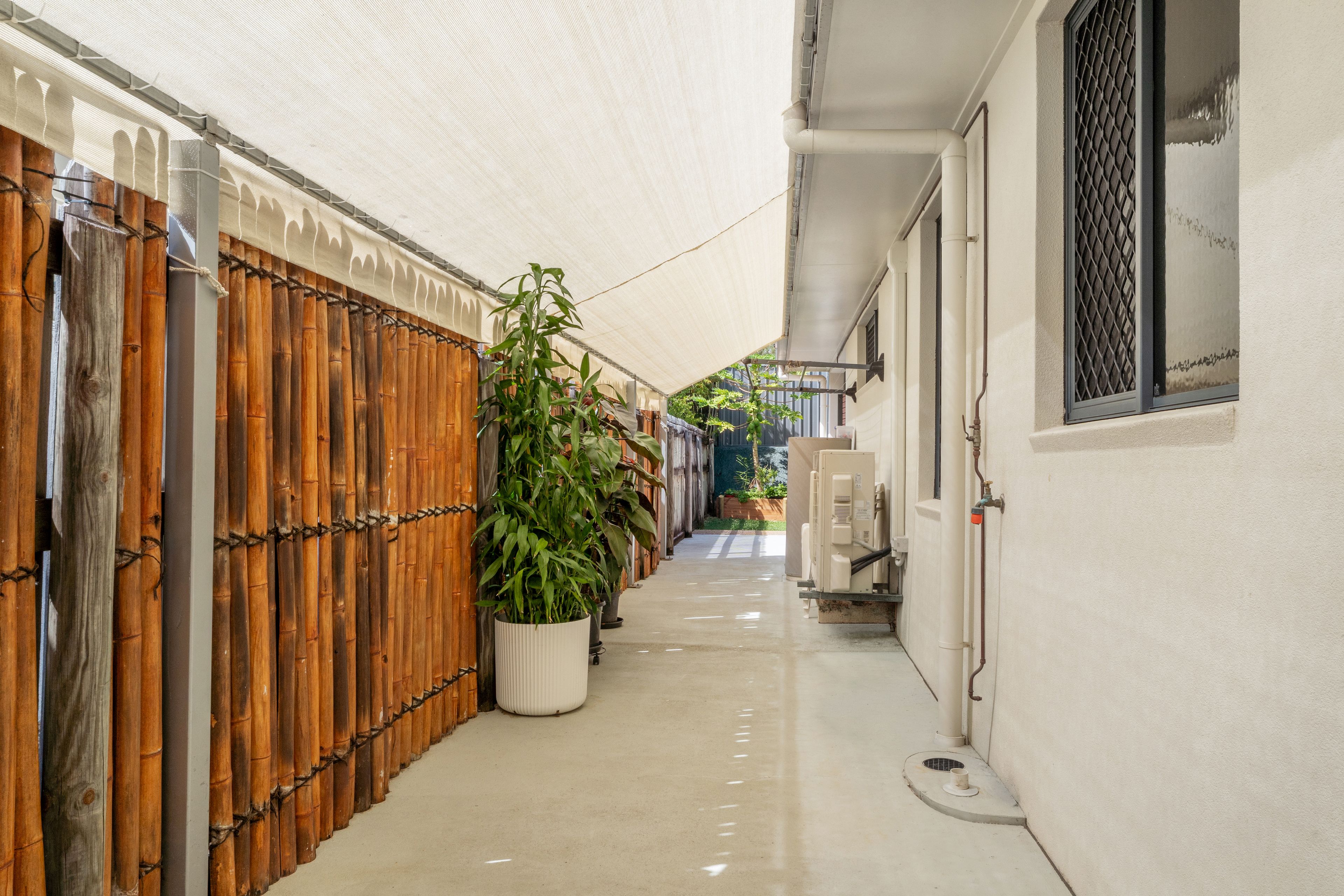 8 Kato Place — photo 25 of 26