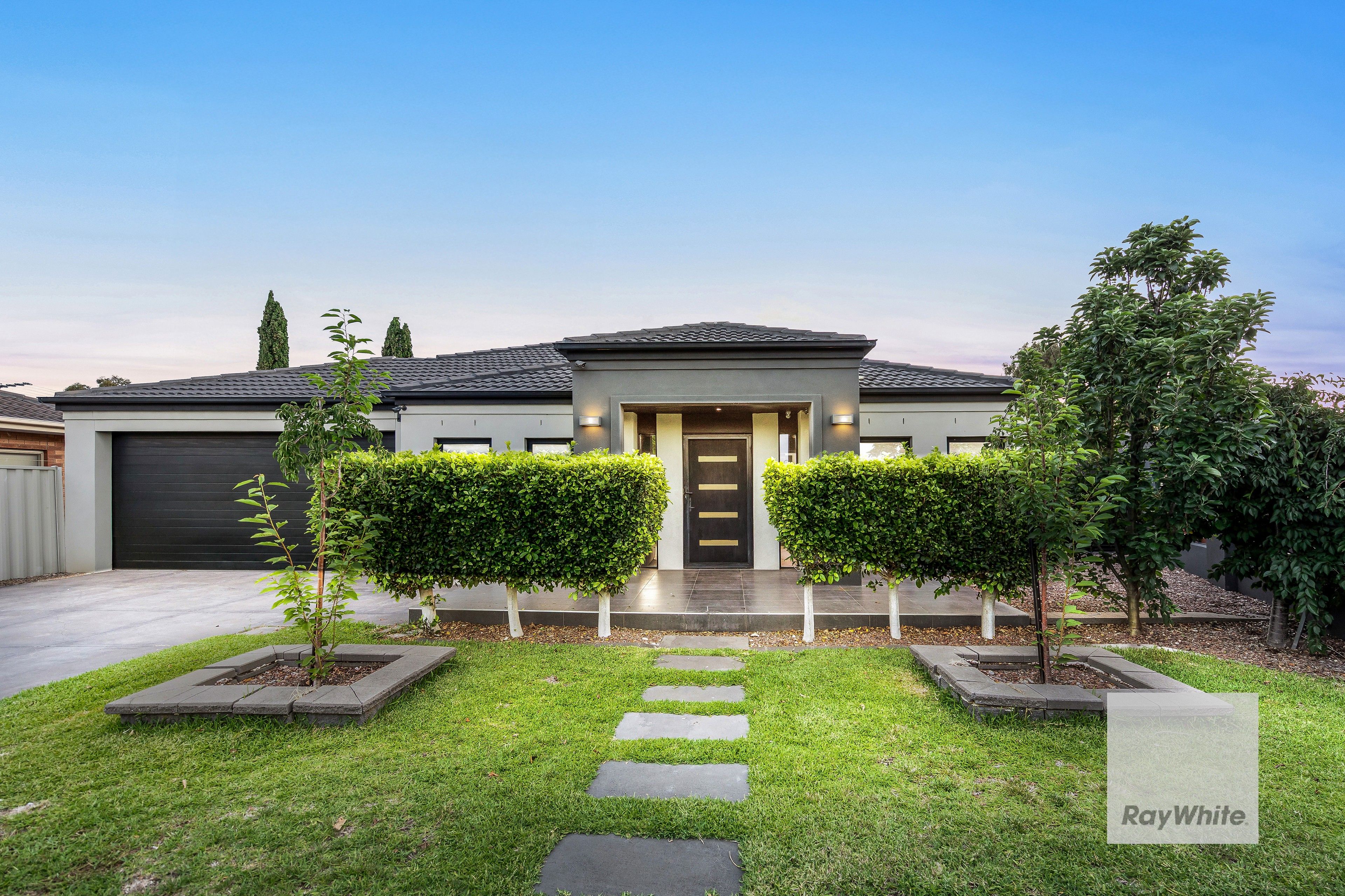 15 Barwon Street, Taylors Hill, VIC 3037