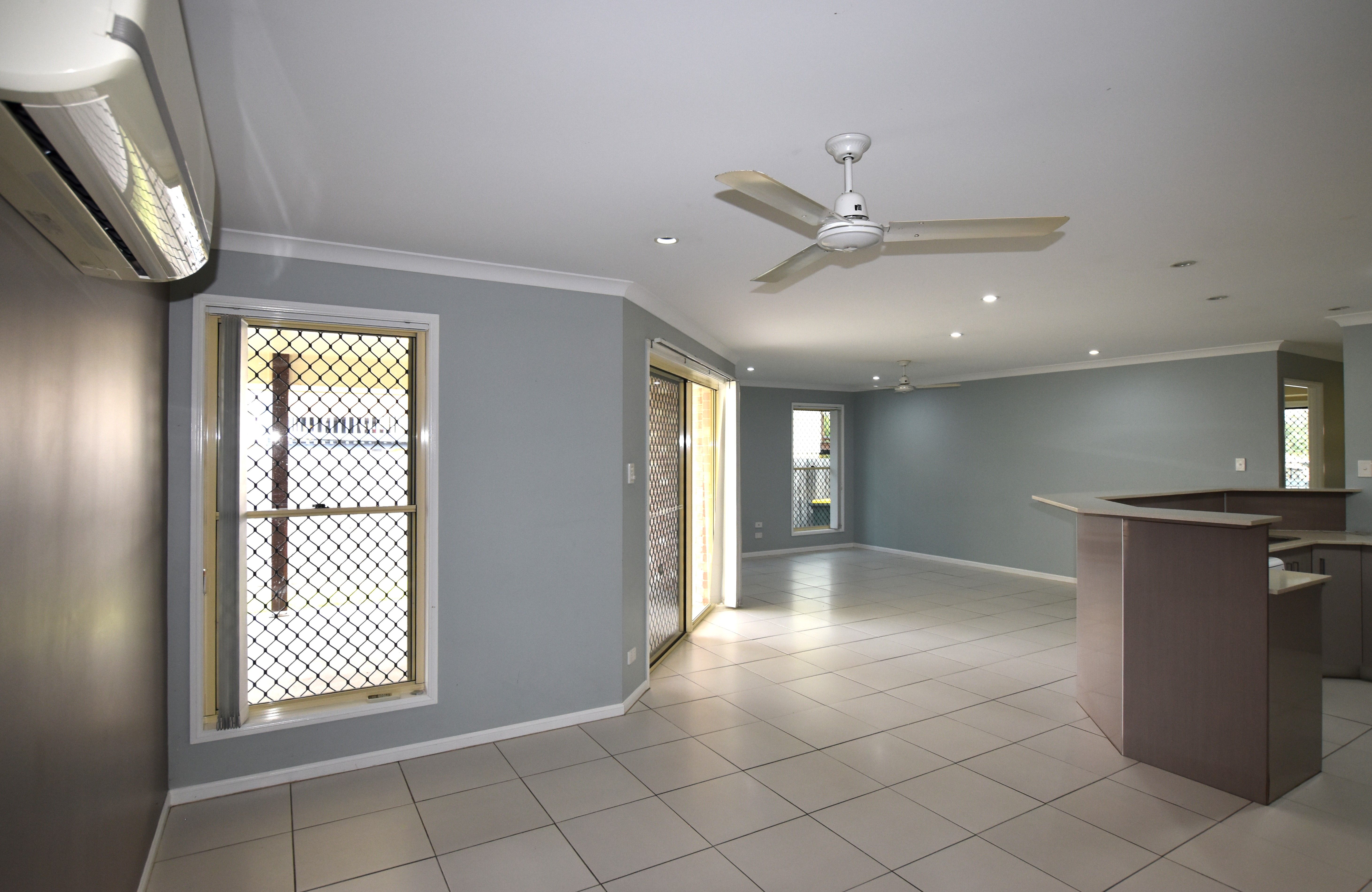 188 Sun Valley Road, Kin Kora, QLD 4680