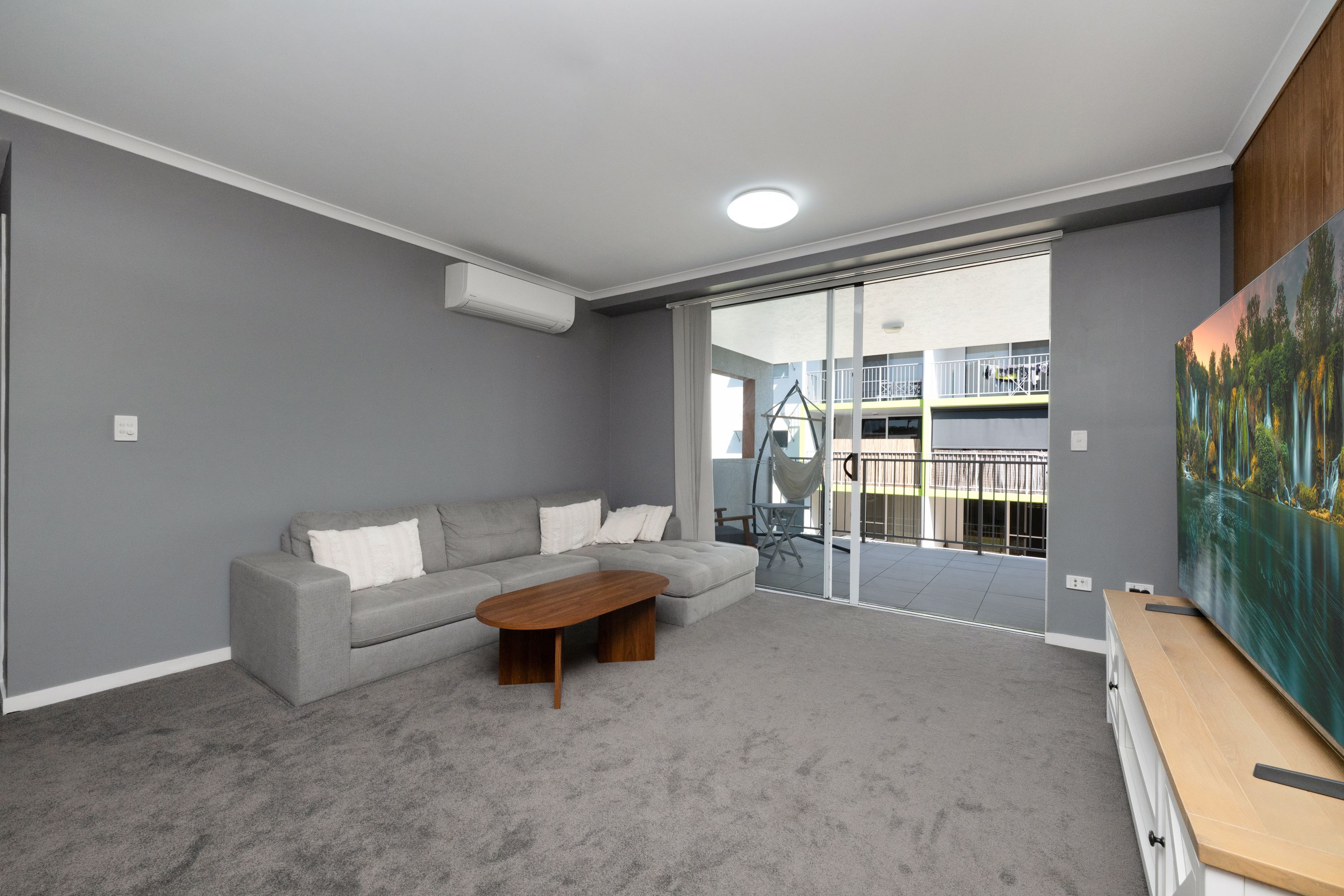 505/38 Gregory Street — photo 3 of 13
