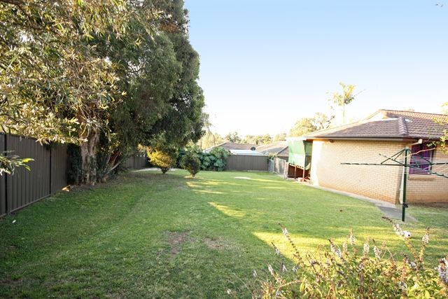 3 Athel Tree Place, Bradbury, NSW 2560