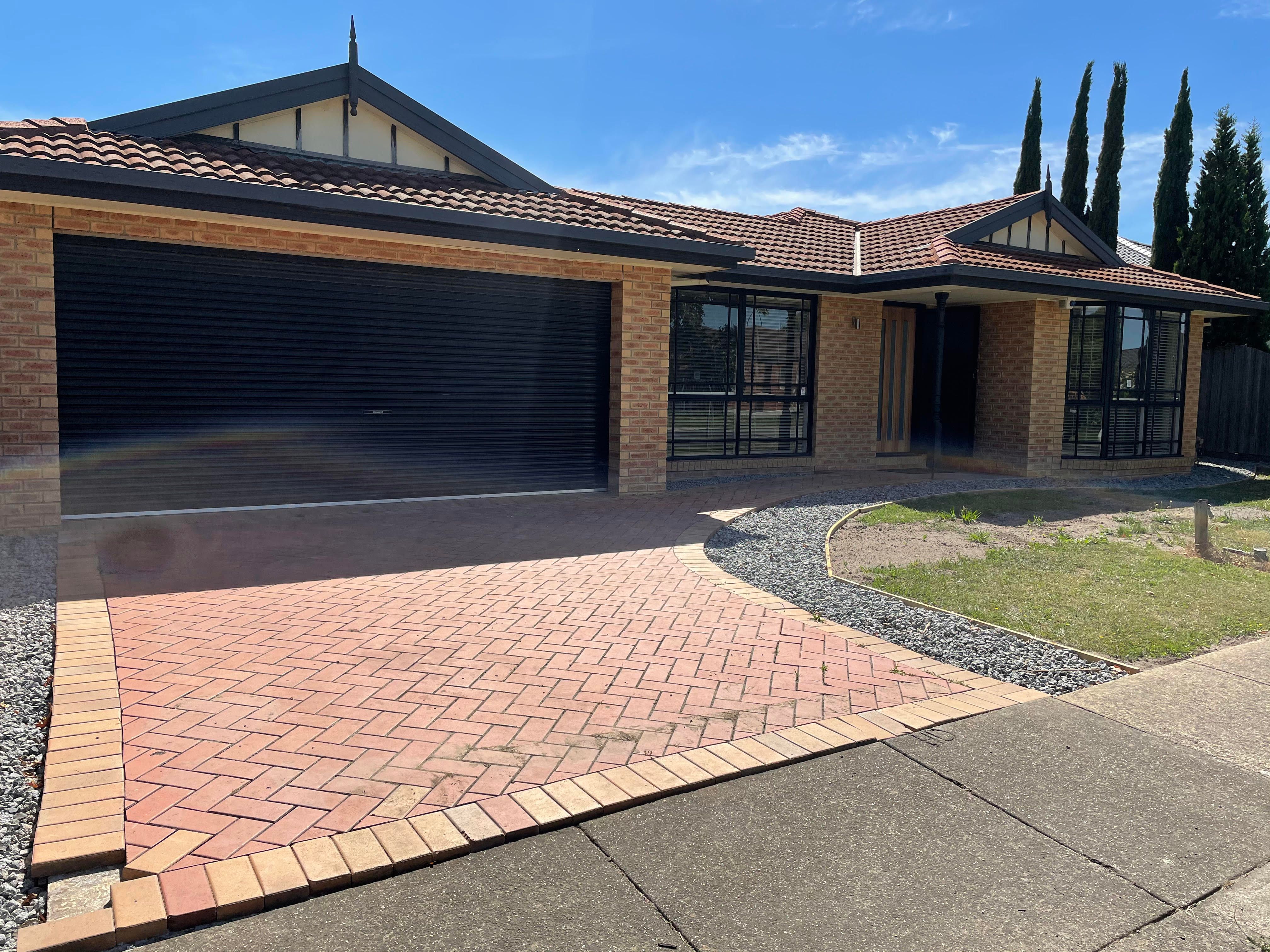 8 McCabe Drive, Epping, VIC 3076