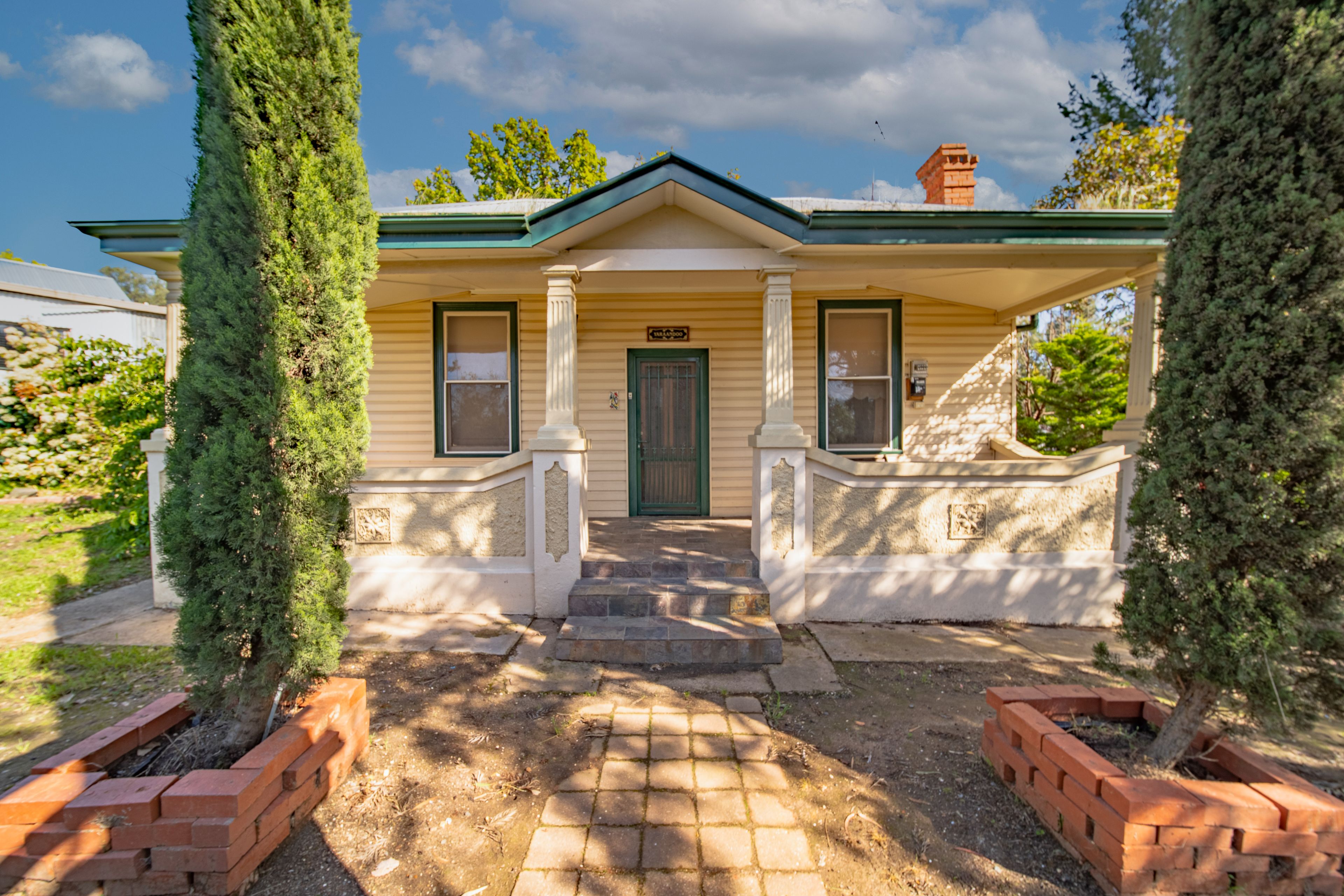 10 Dowding Street, California Gully, VIC 3556
