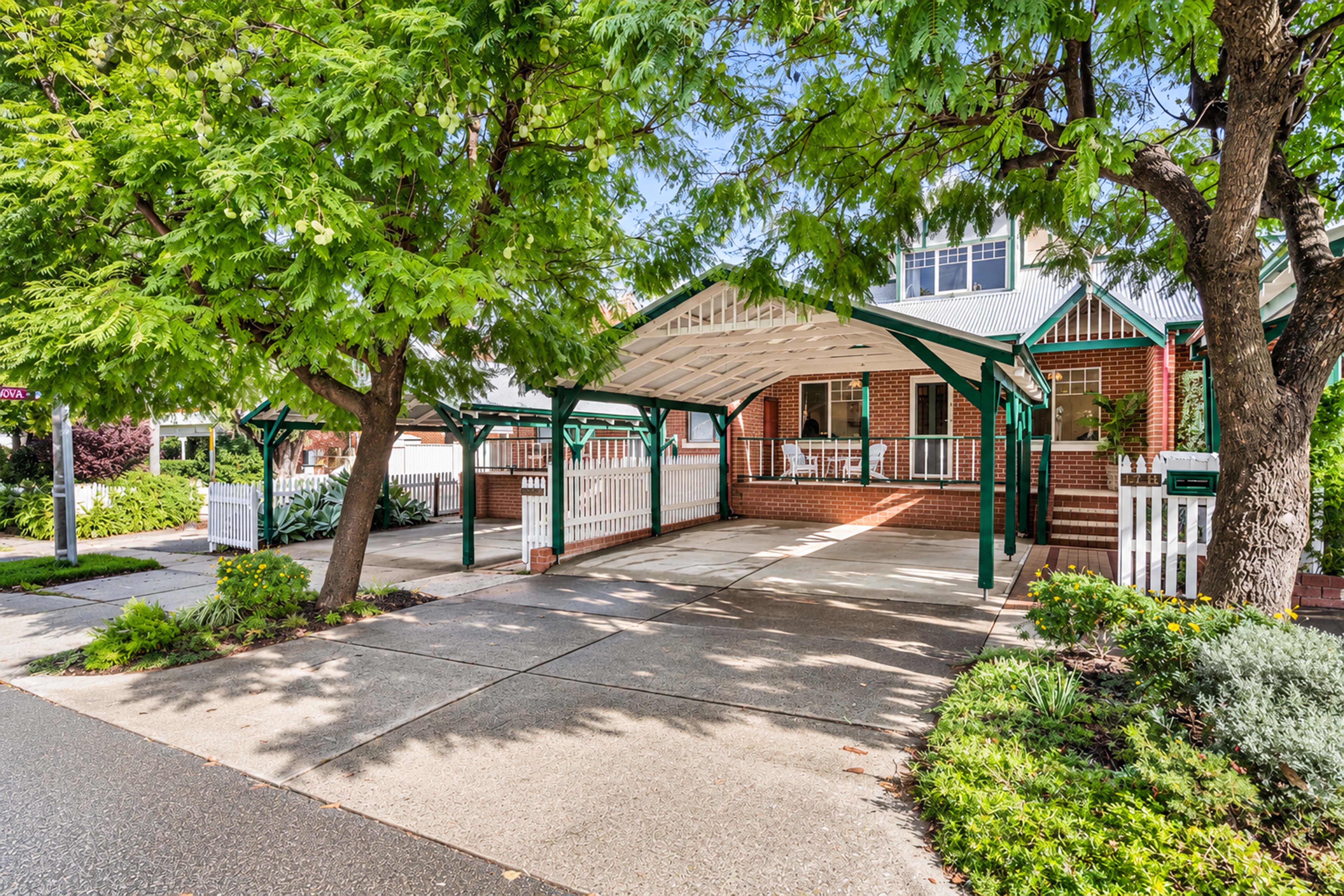 17B Knutsford Street — photo from Ray White Inner North