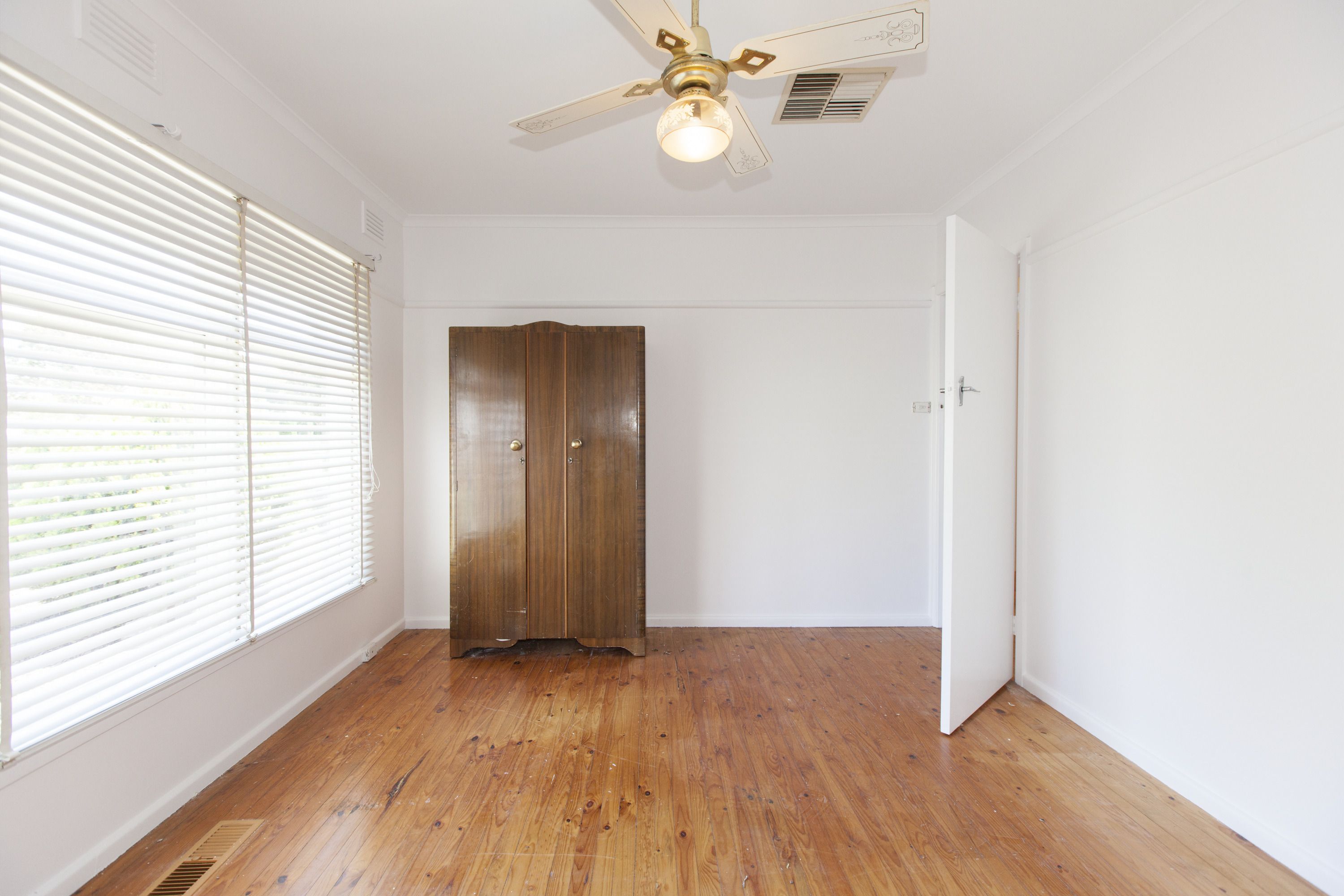 12A Kofoed Street — photo 6 of 12