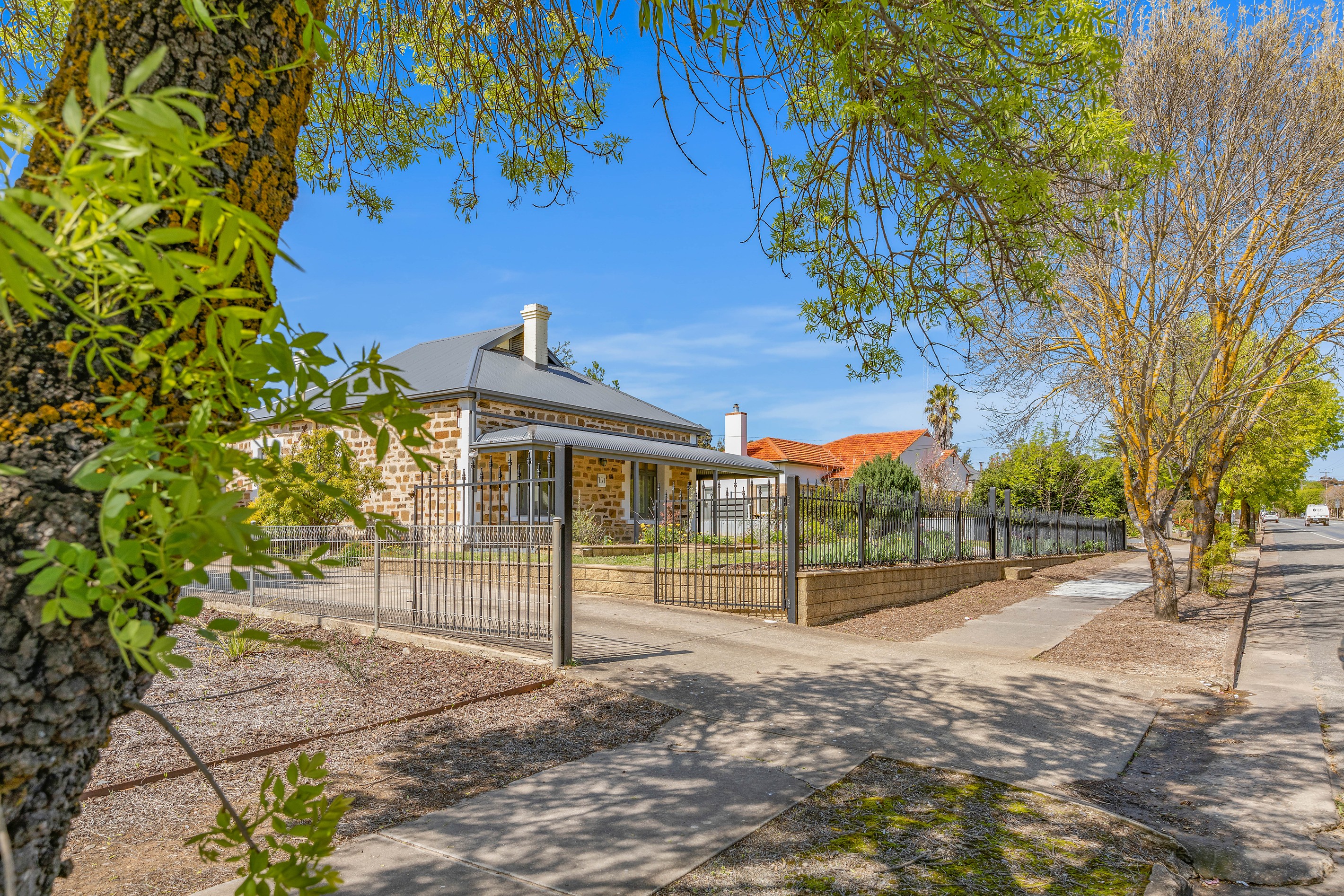 151 Main North Road, Clare, SA 5453