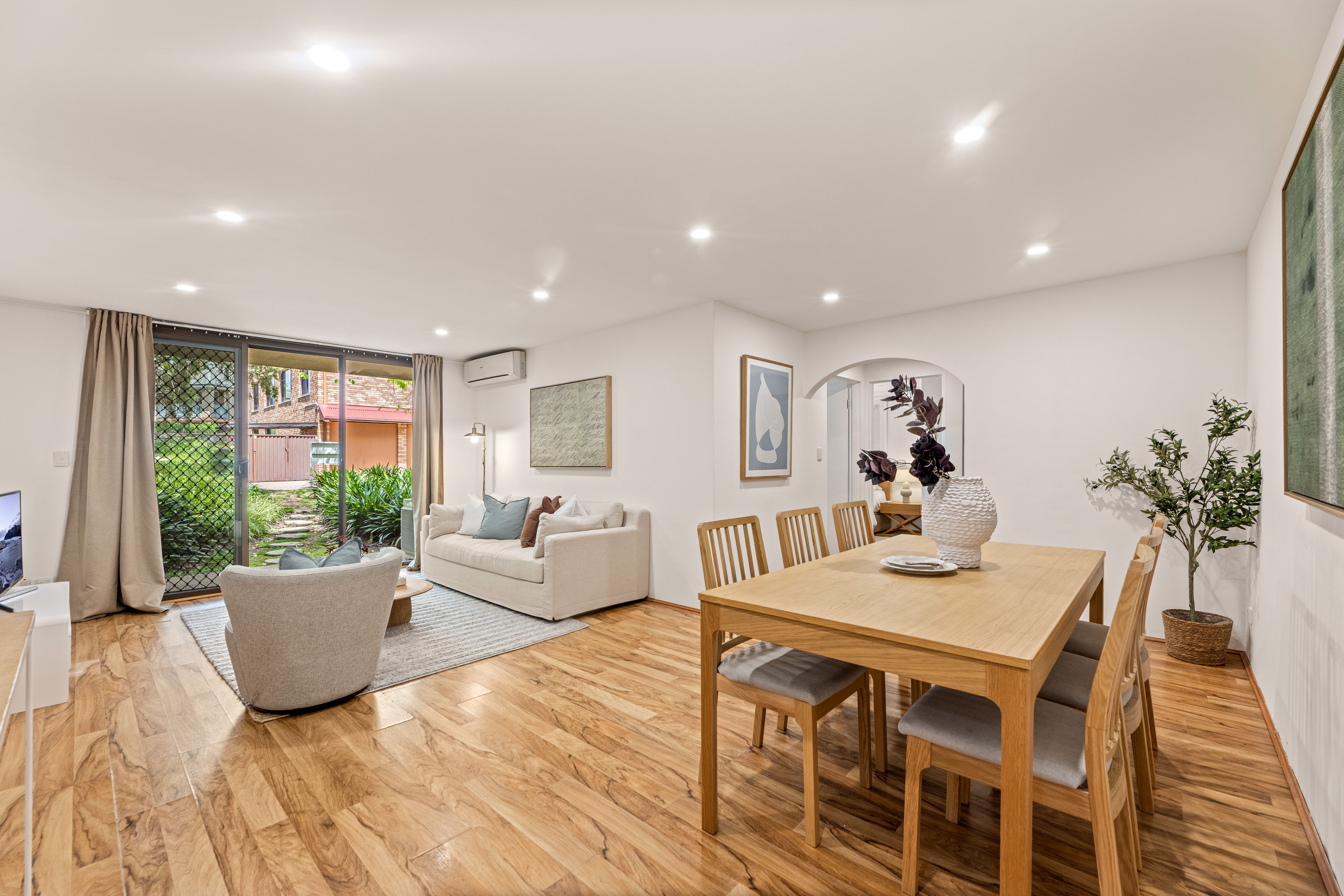 21/60 Auburn Street — photo from Ray White Sutherland Shire