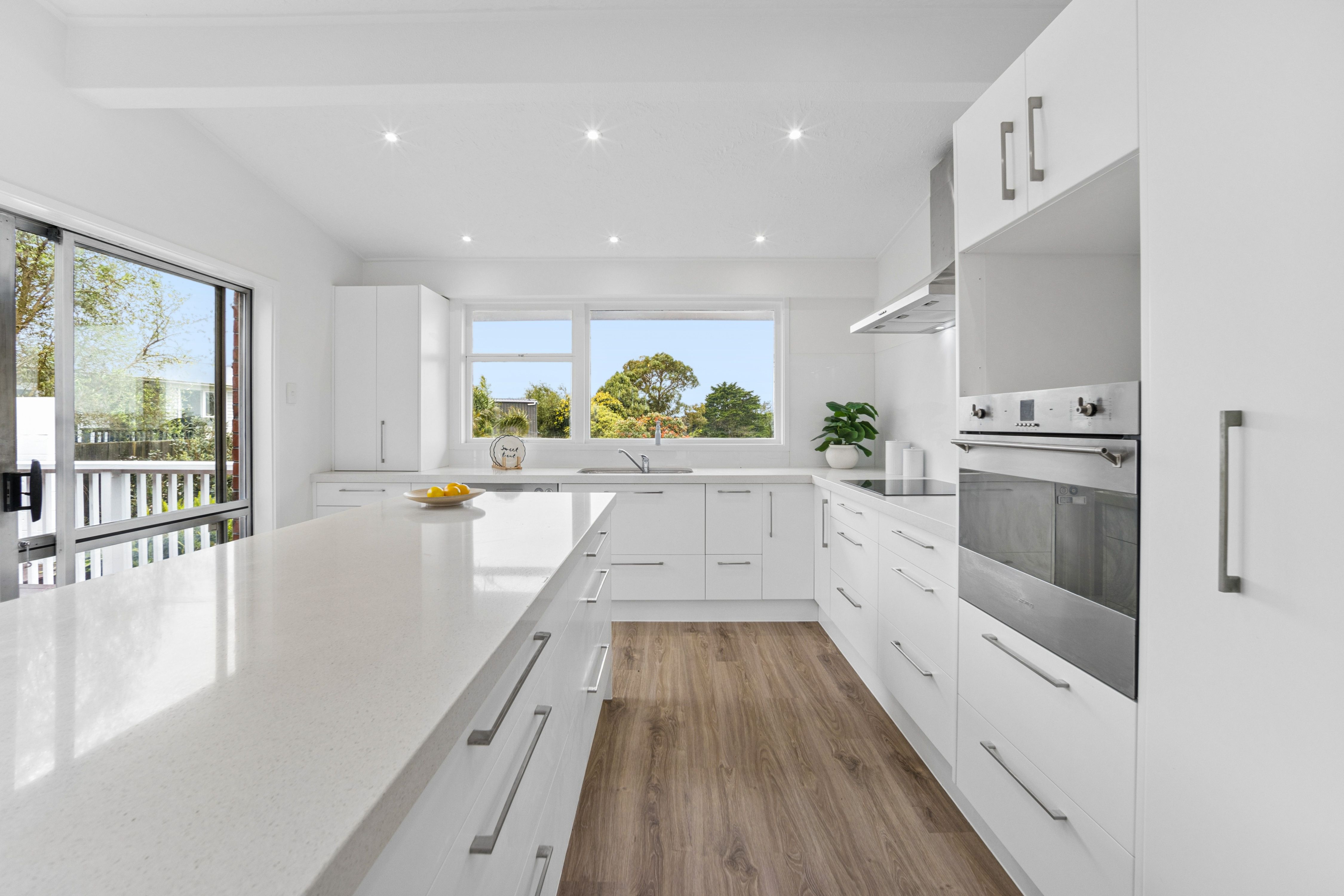 17 Edgerton Road, Te Atatu Peninsula, Waitakere City