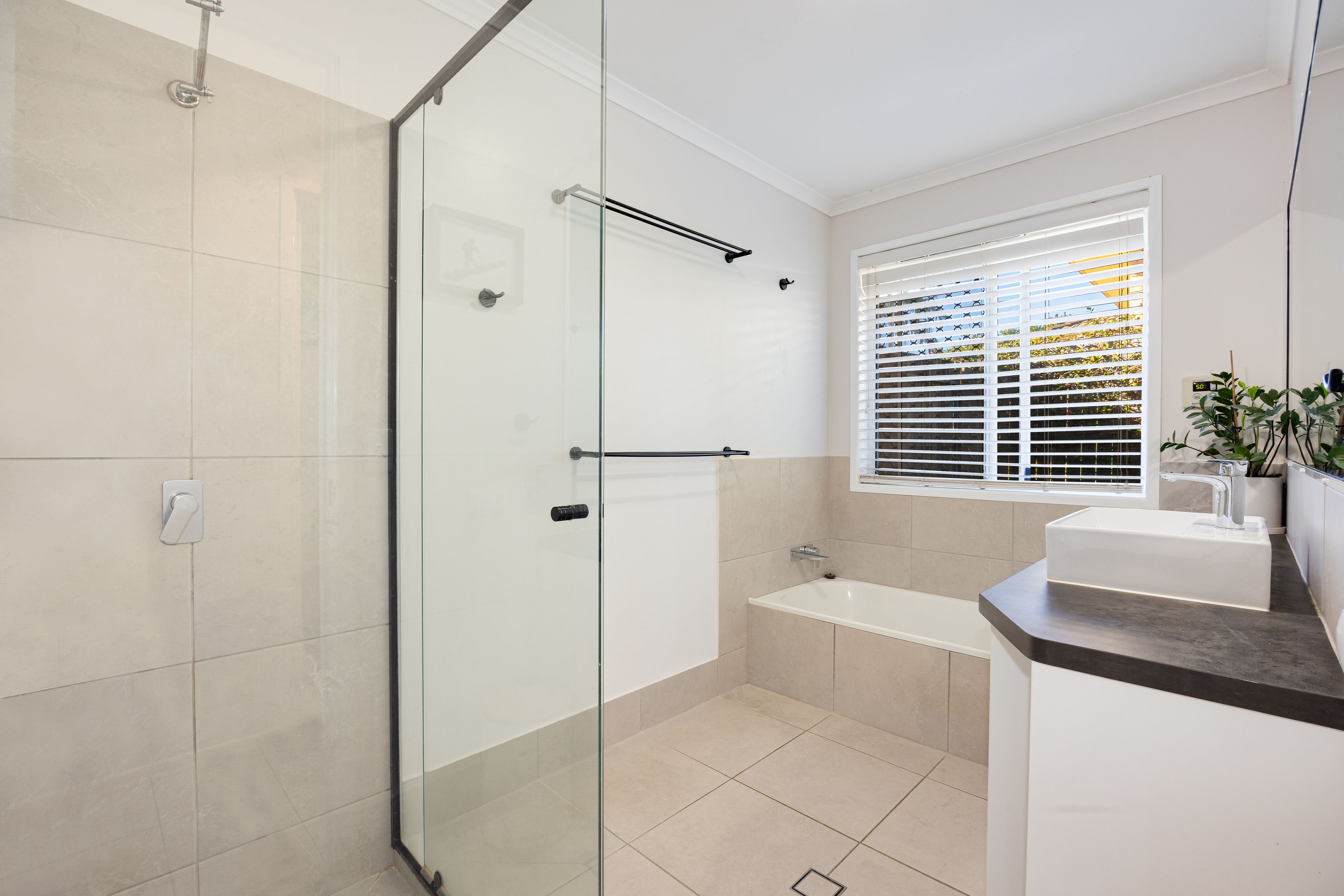 18 Mona Court — photo 10 of 16