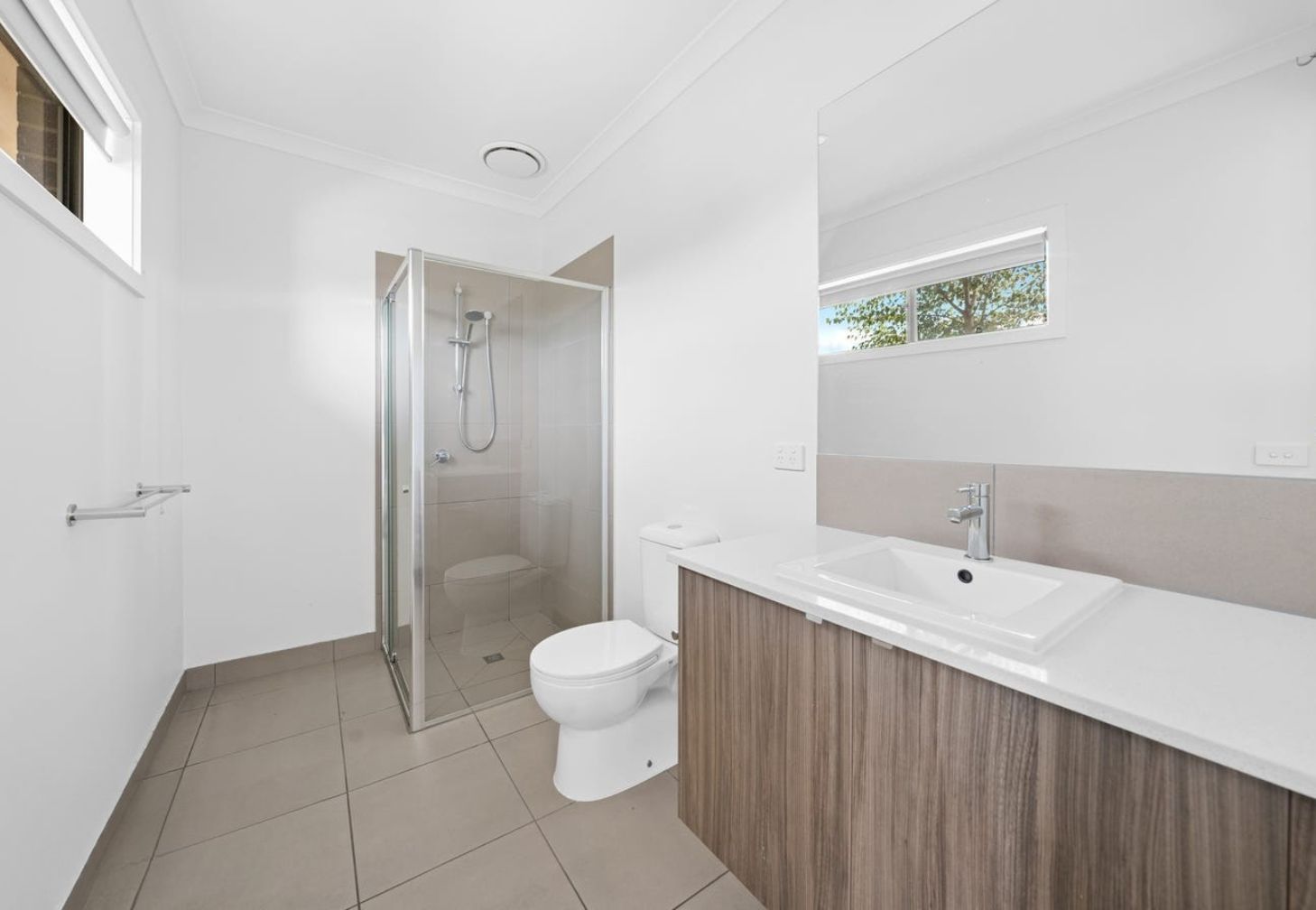 4 Brolga Street — photo 4 of 6