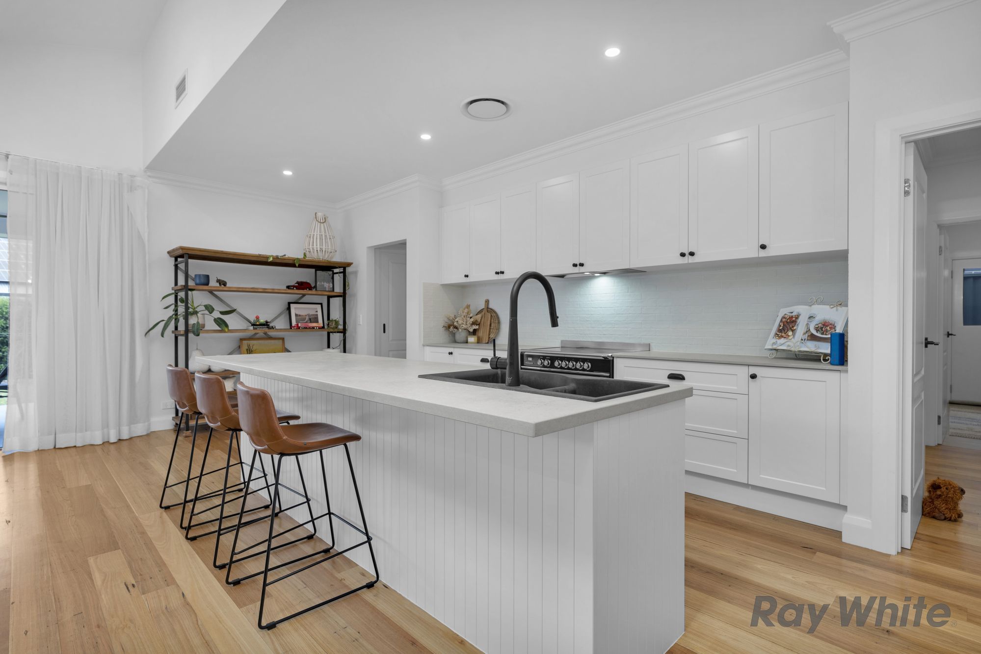 28 Charolais Way, Picton, NSW 2571