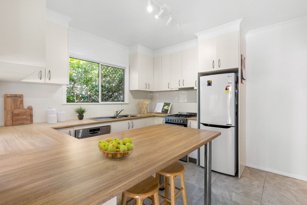 56 Wondall Road, Manly West, QLD 4179