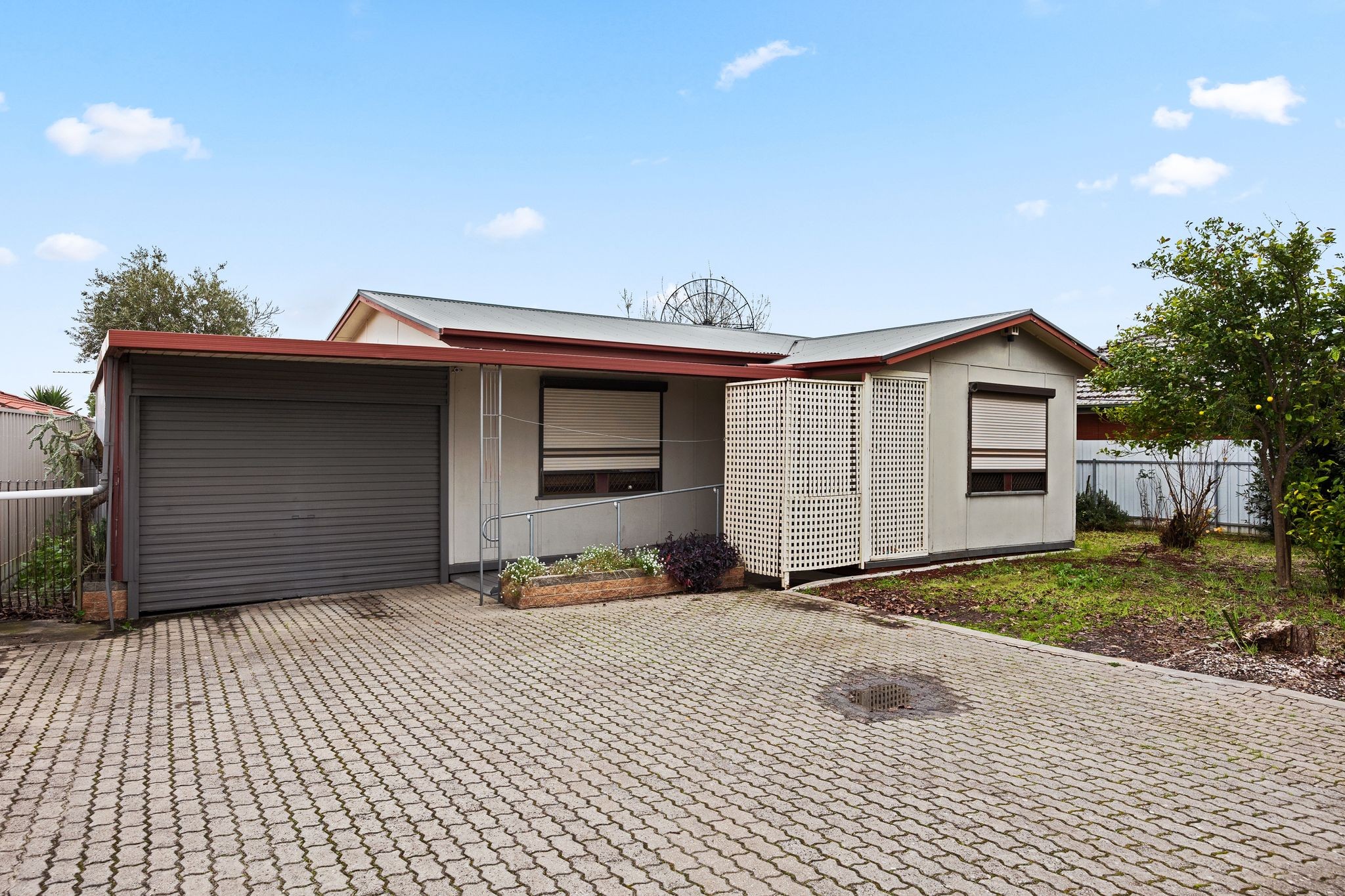 62 Newton Road, Campbelltown, SA 5074