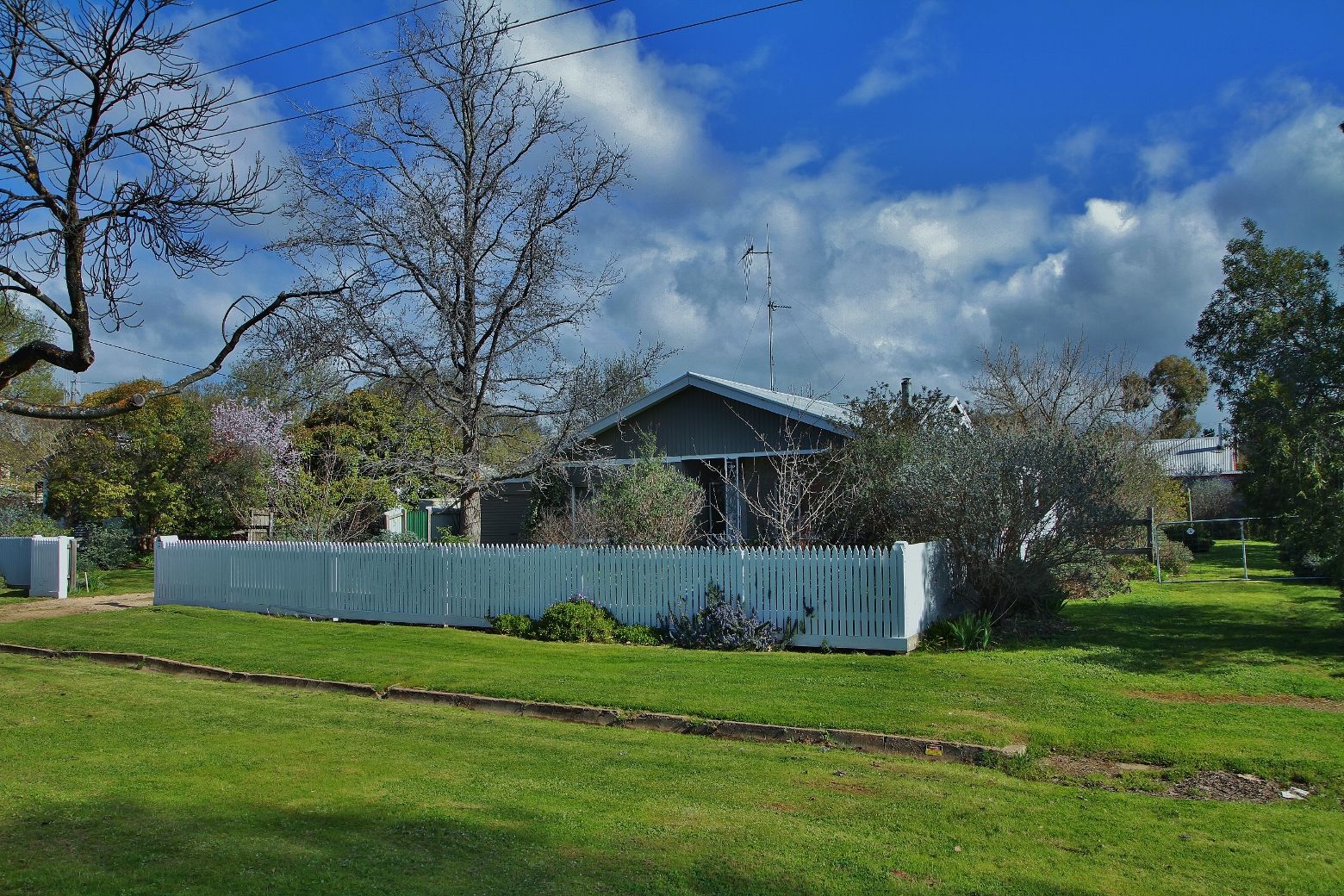 23 Playne Street, Heathcote, VIC 3523