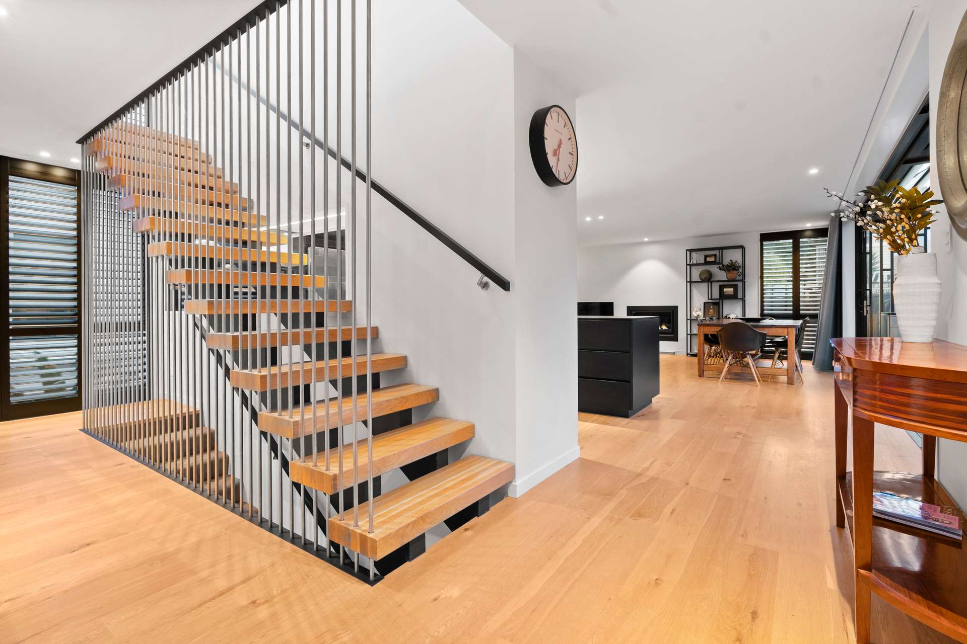43 Rawhitiroa Road photo 2