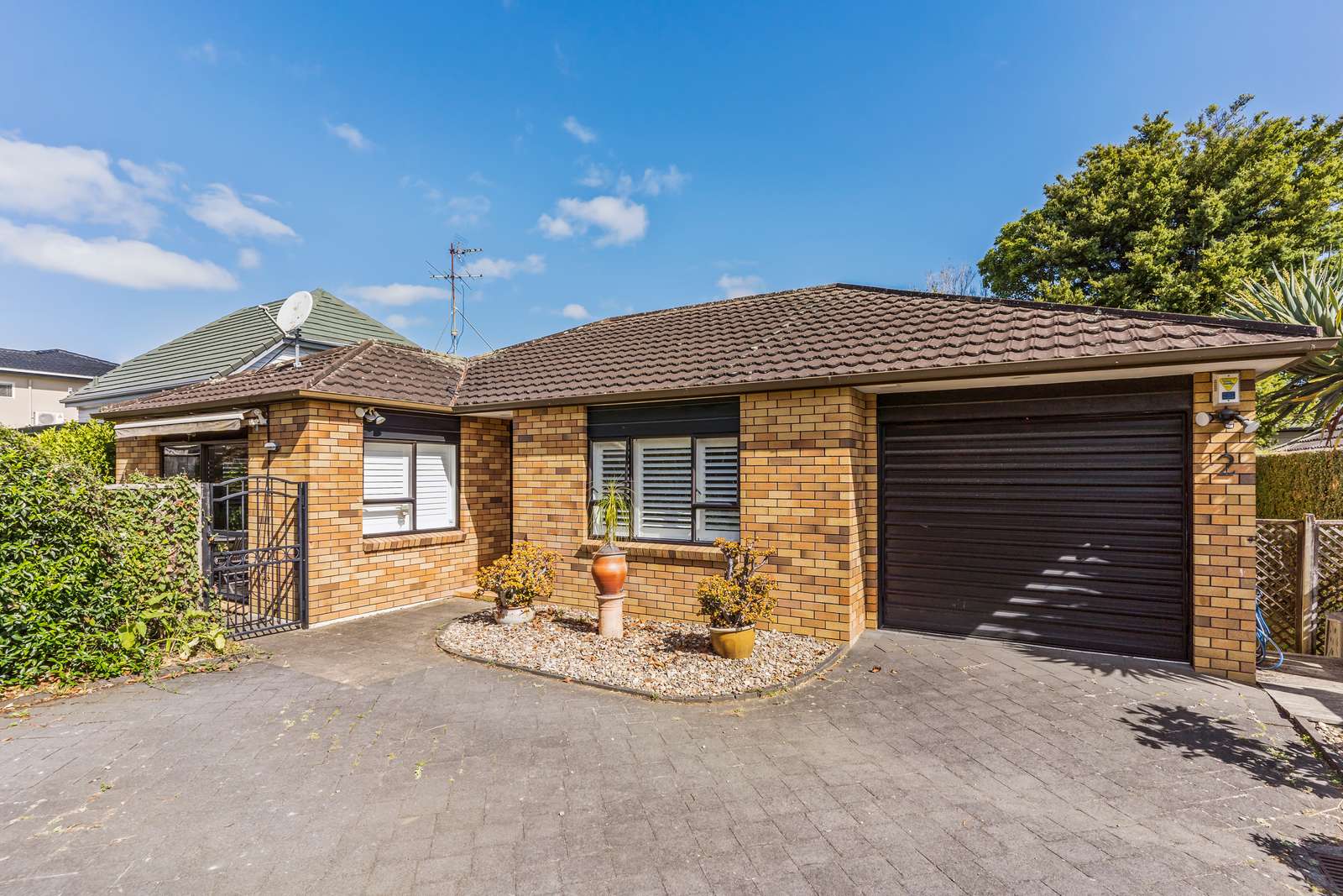 2/83 Saint Johns Road, St Johns, Auckland City Real Estate Ray