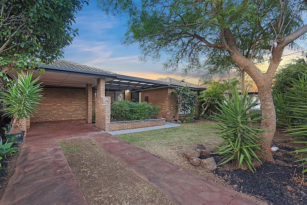 20 Acacia Crescent, Melton South, VIC 3338