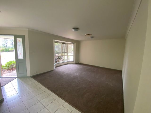 8 Swanton Drive, Mudgeeraba, QLD 4213