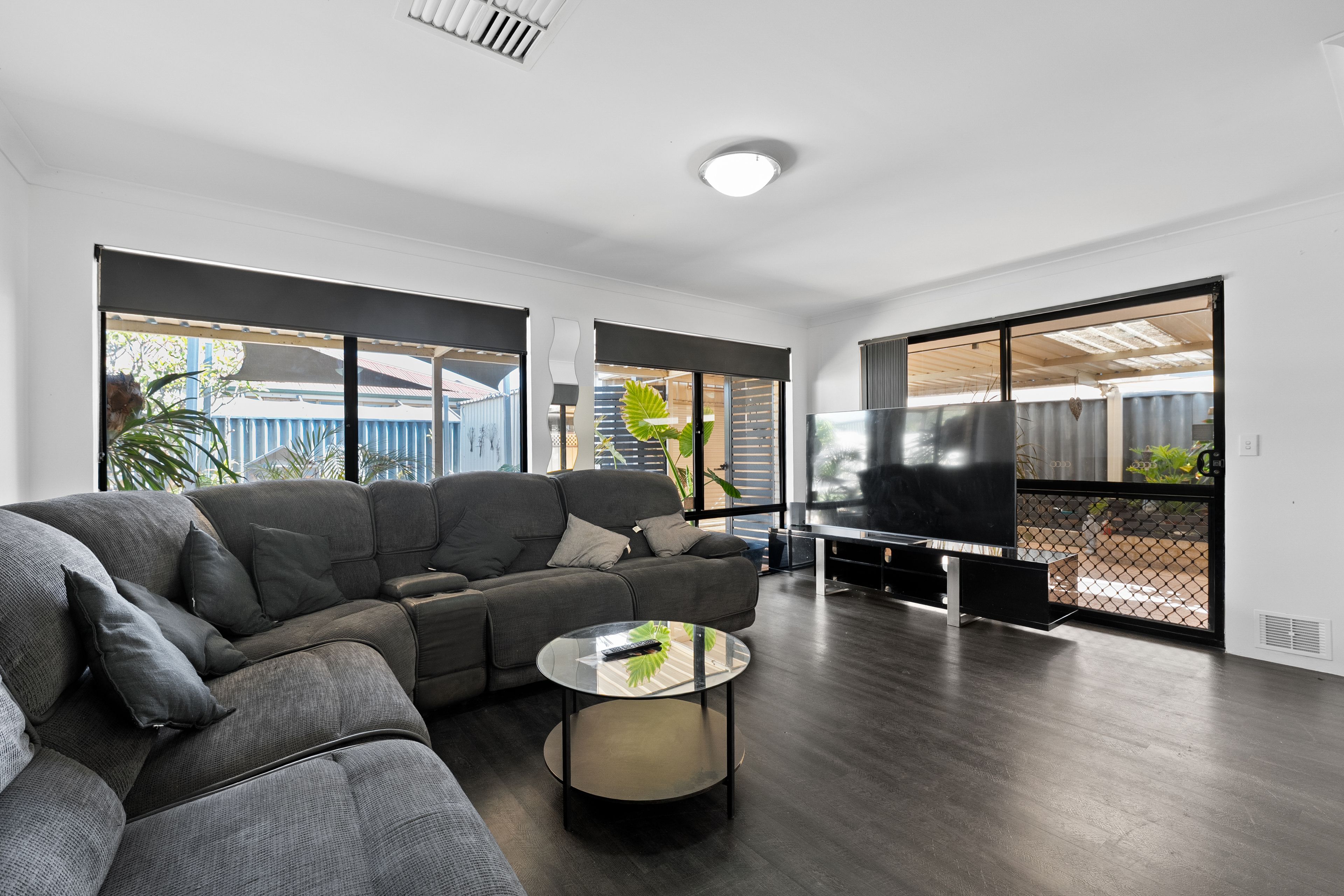 27 Mornington Boulevard — photo 13 of 30