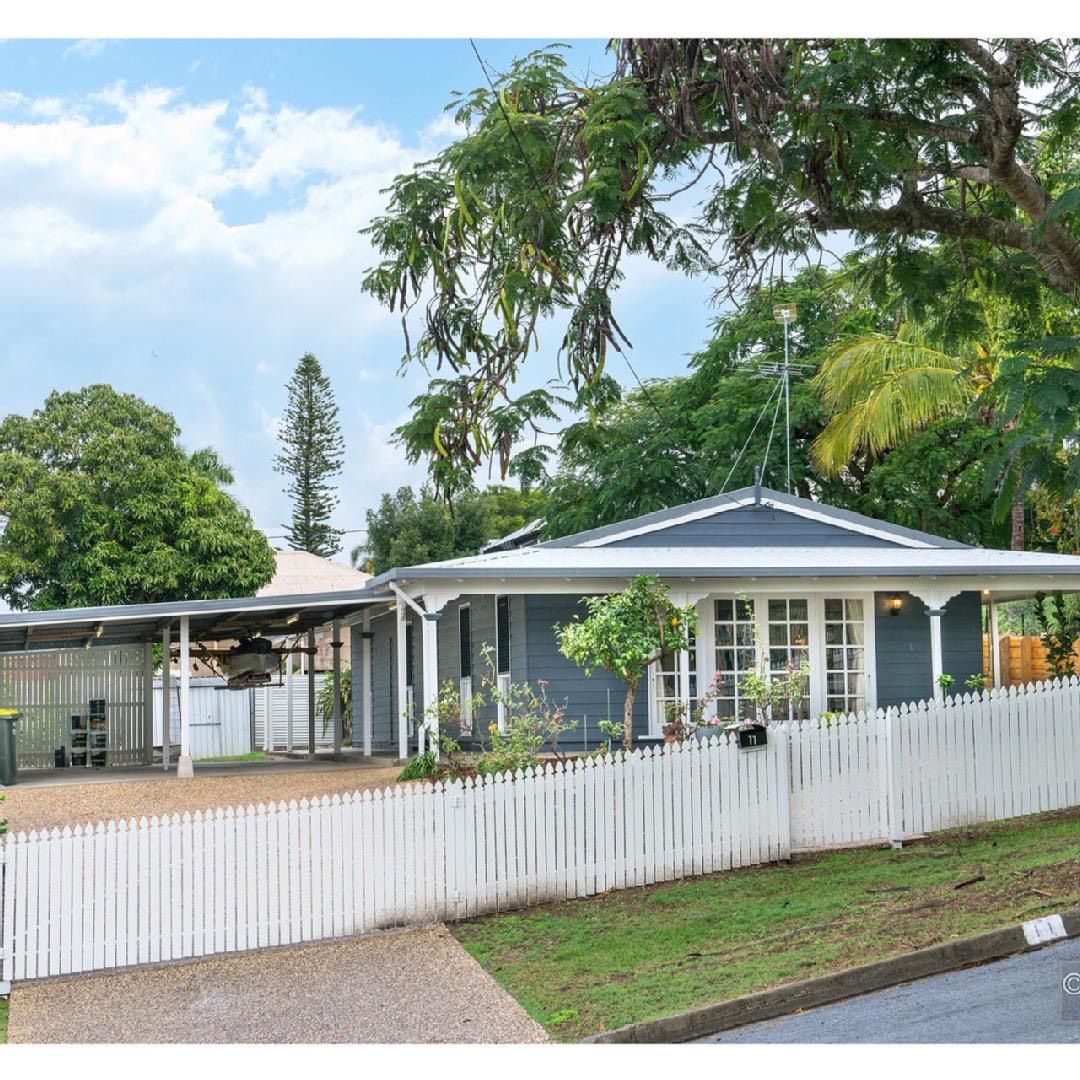 11 Wiseman Street, The Range QLD 4700