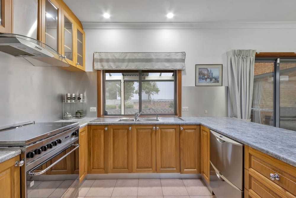 7 Burnett Drive, One Tree Hill, SA 5114