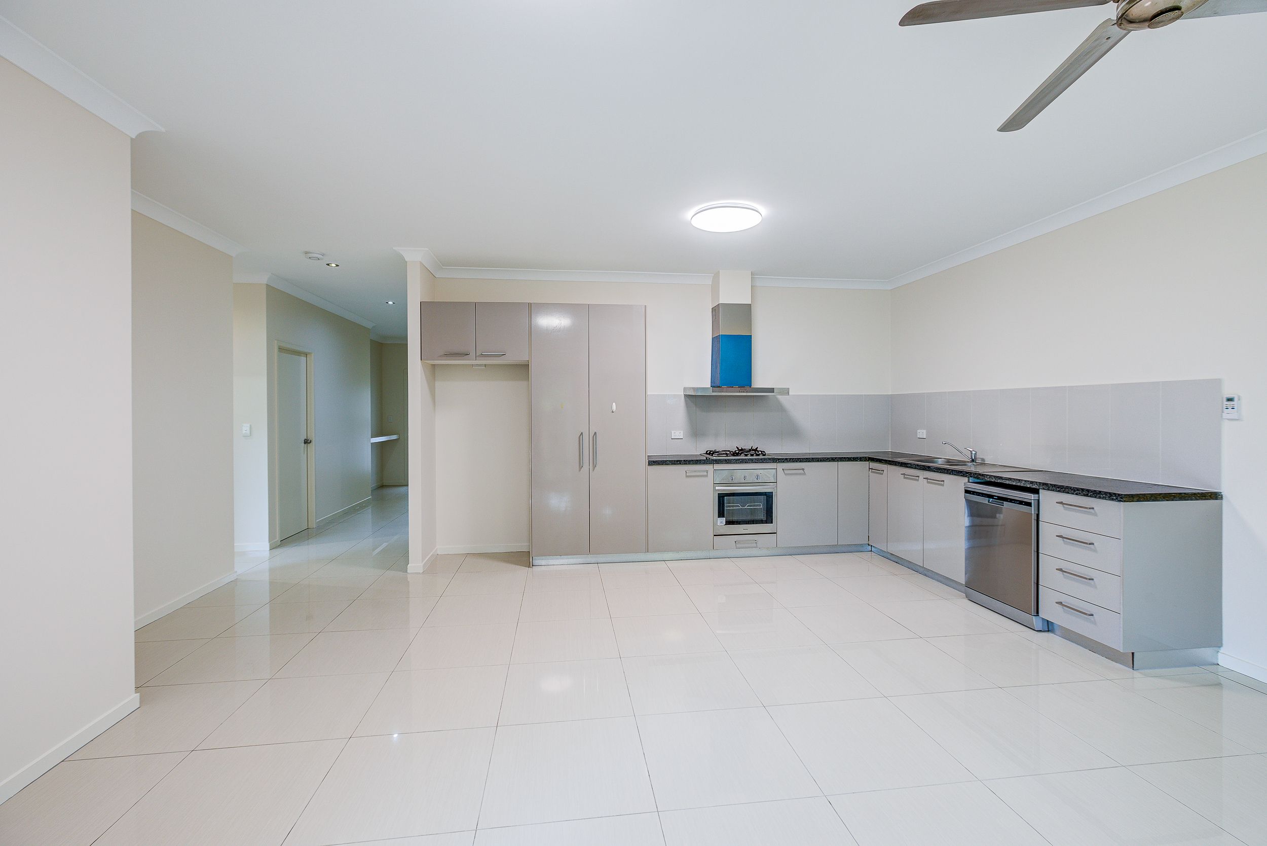 B/1 Oates Avenue, Woodridge, QLD 4114