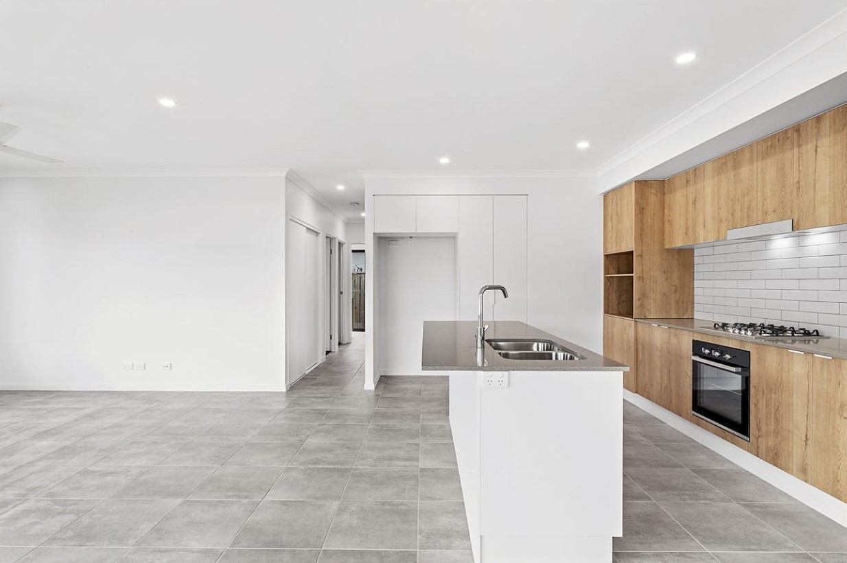 8 Masthead Road, Cannon Valley, QLD 4800