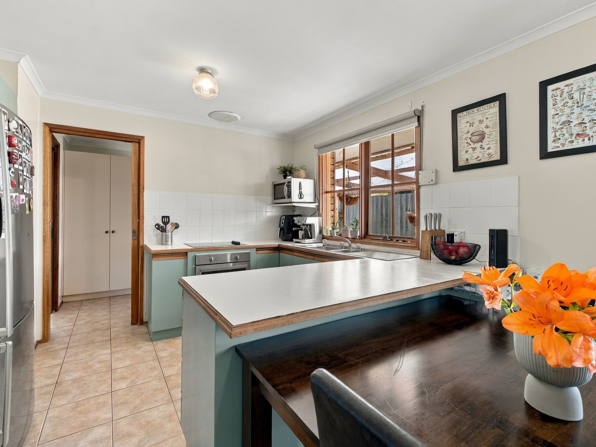 46 Lyndhurst Street — photo 5 of 13
