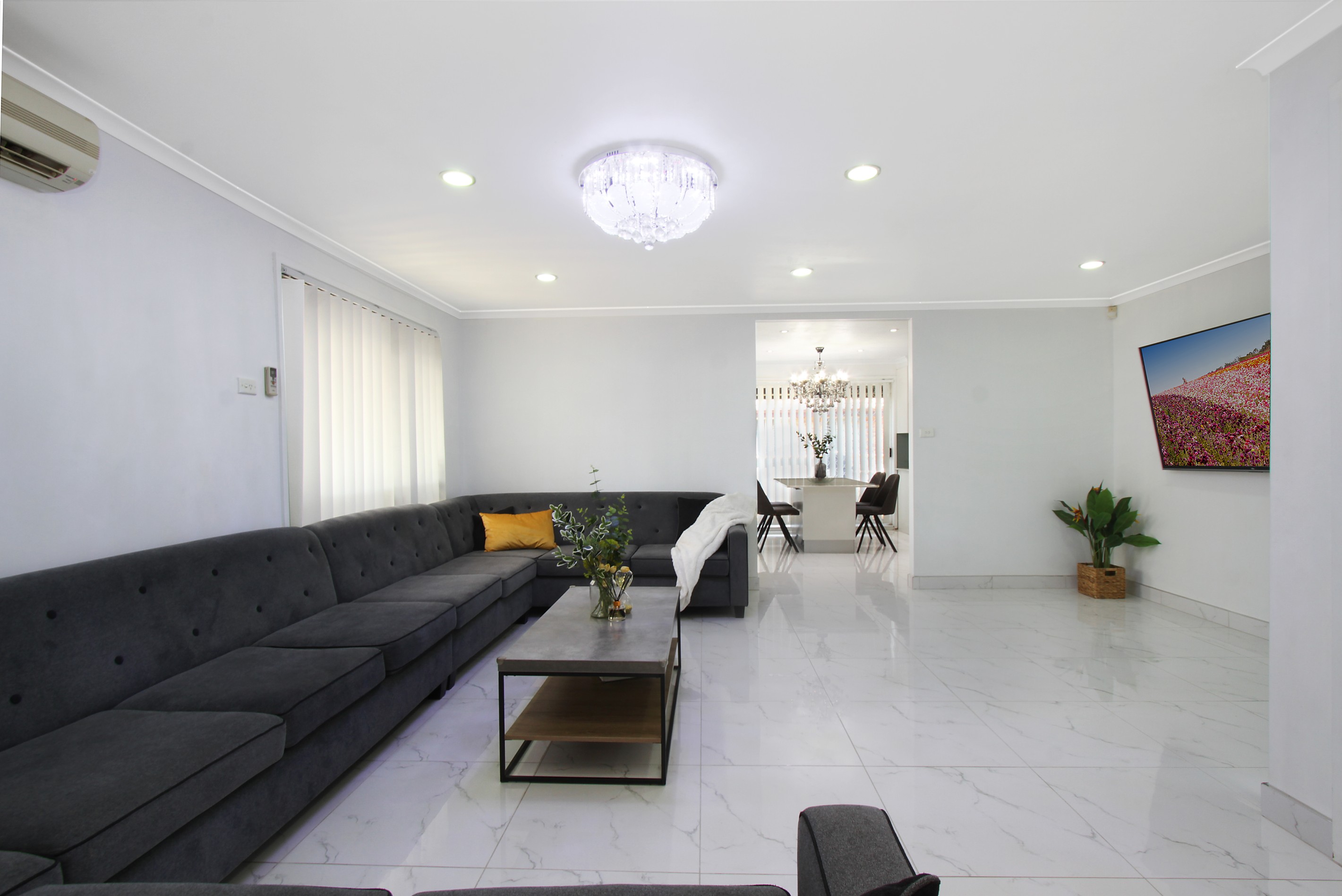 21 & 21A Turquoise Crescent, Bossley Park, NSW 2176