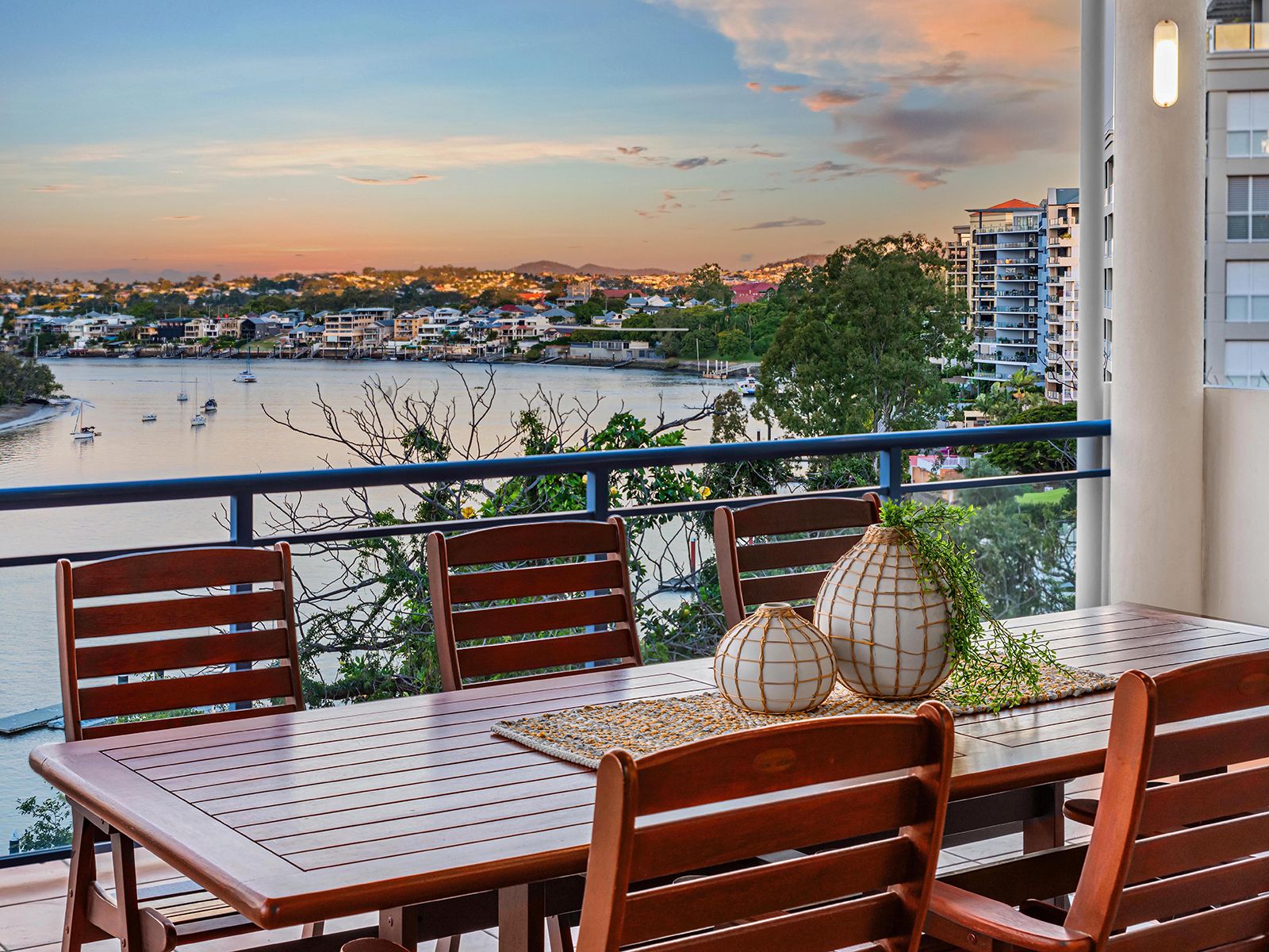 40 O'Connell Street, Kangaroo Point QLD 4169