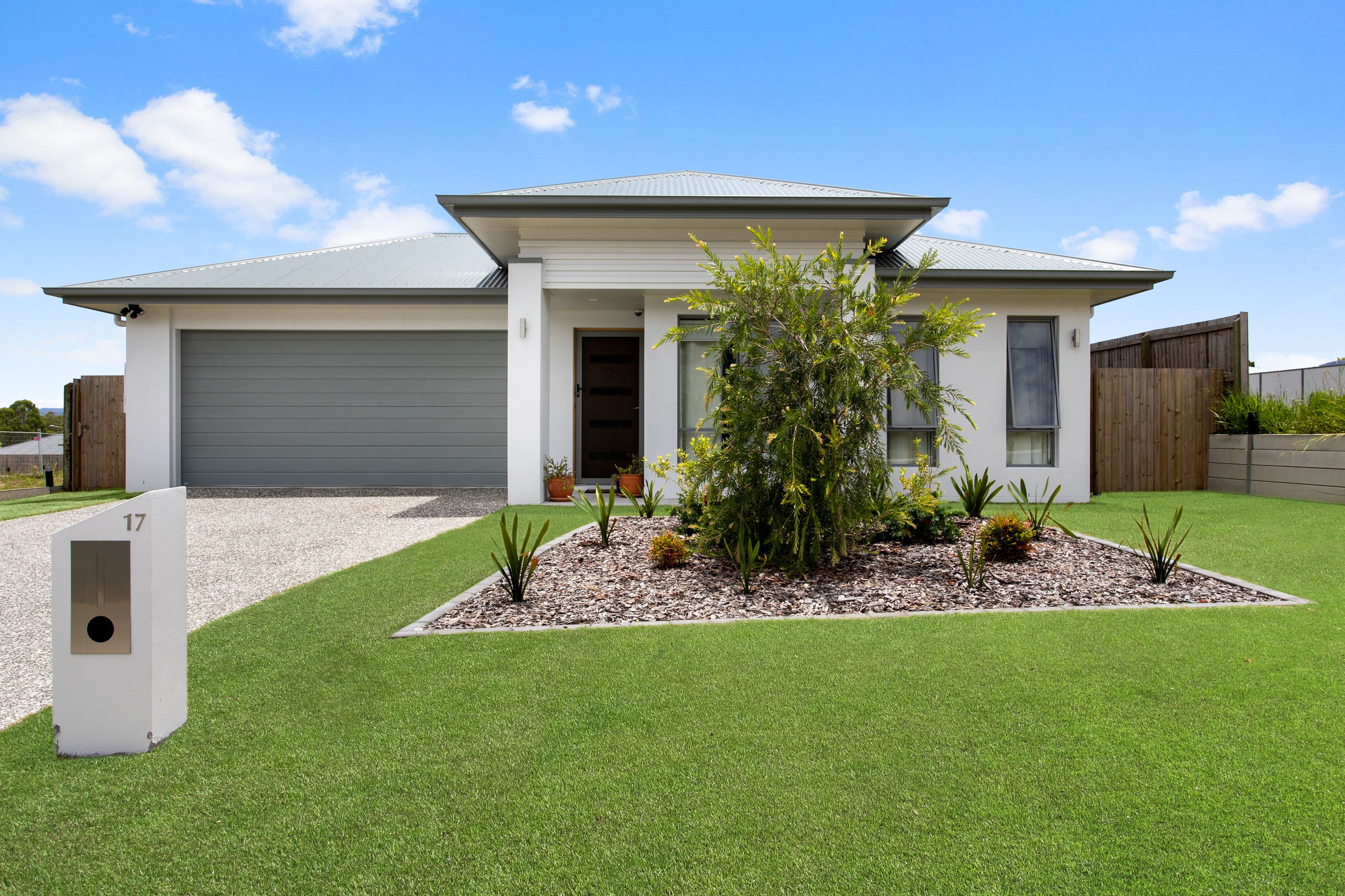 17 Flinders Street, D'aguilar QLD 4514