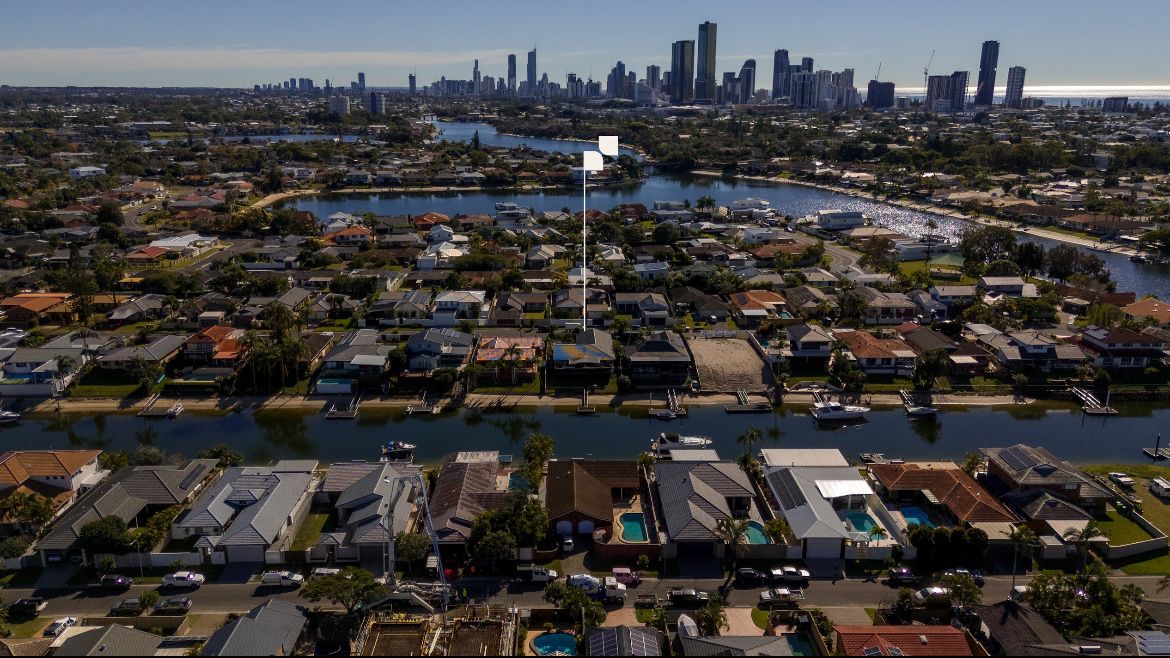 21 Firmin Court, Mermaid Waters, QLD 4218