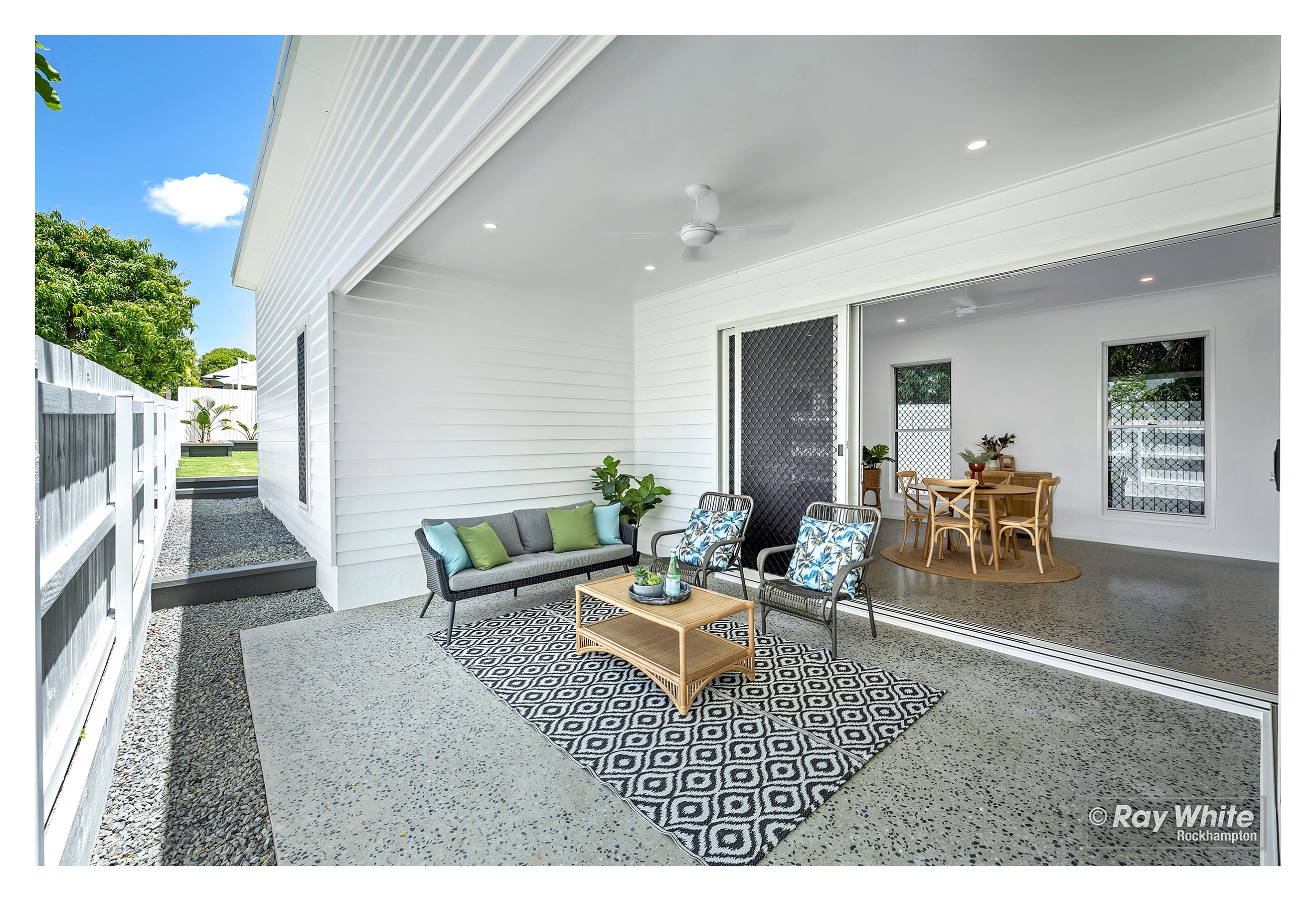 128 Upper Dawson Road, The Range, QLD 4700