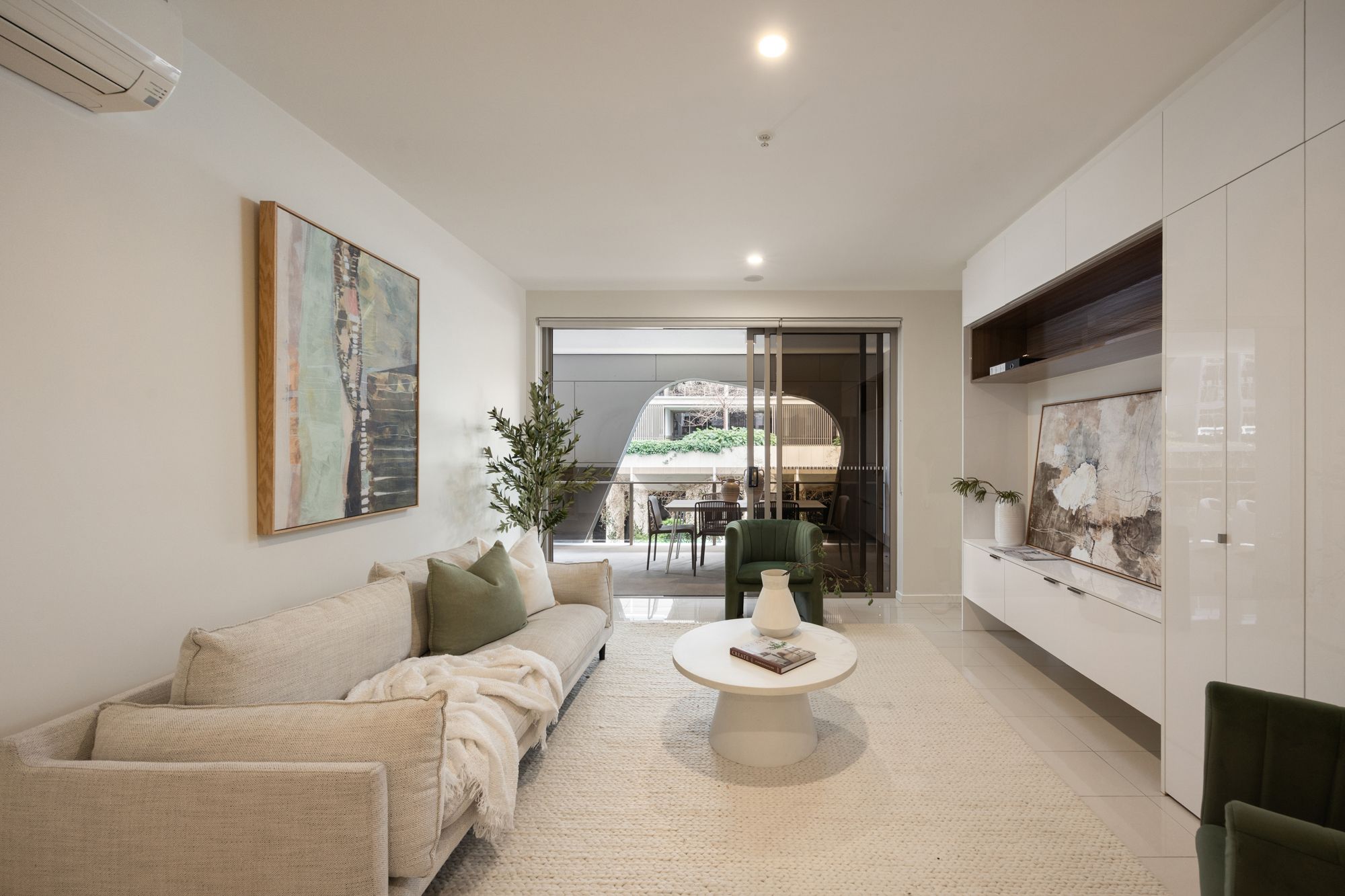 1201/17 Longland Street — photo from Ray White New Farm
