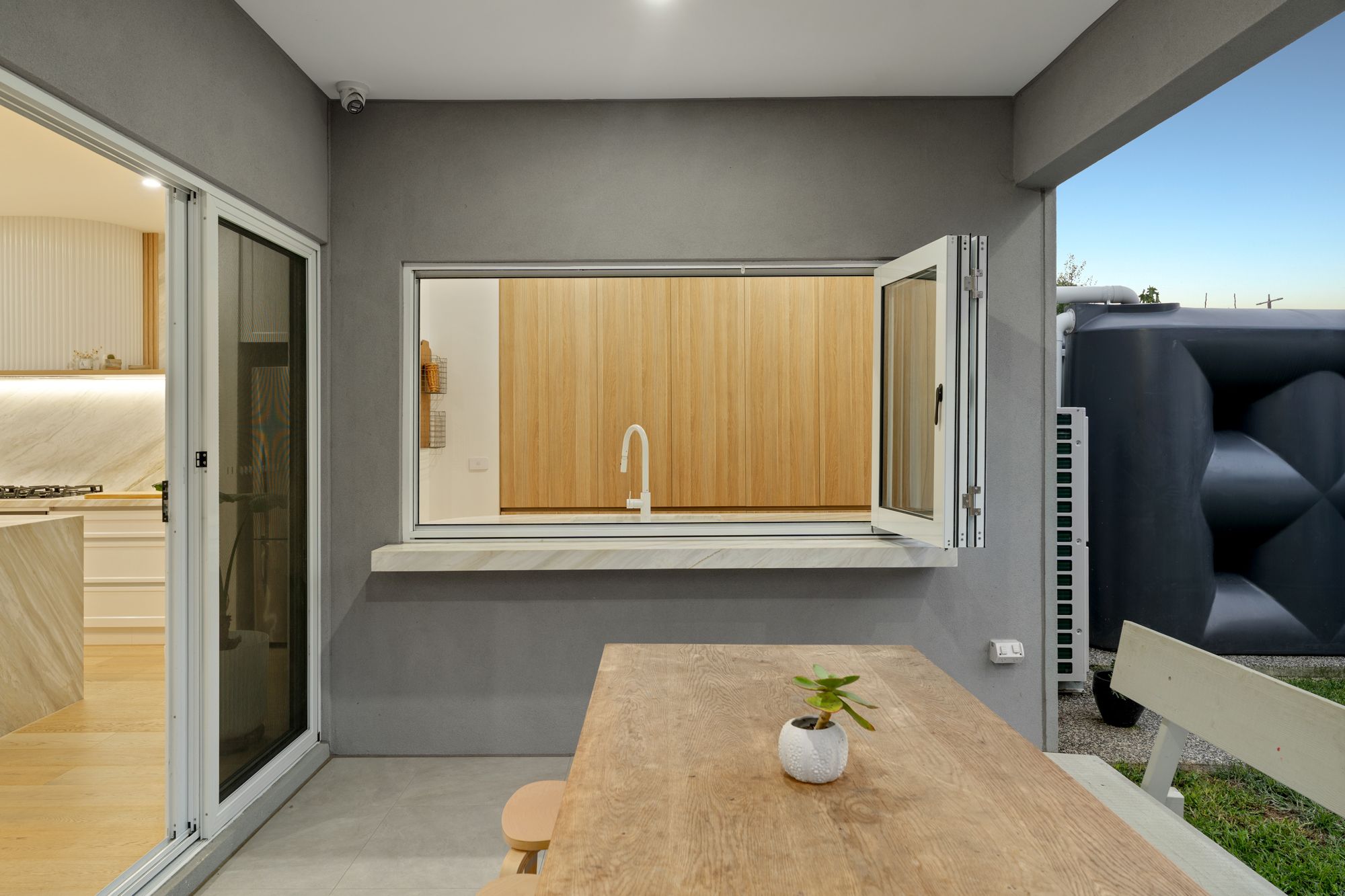 12 Charlotte Street — photo 5 of 27