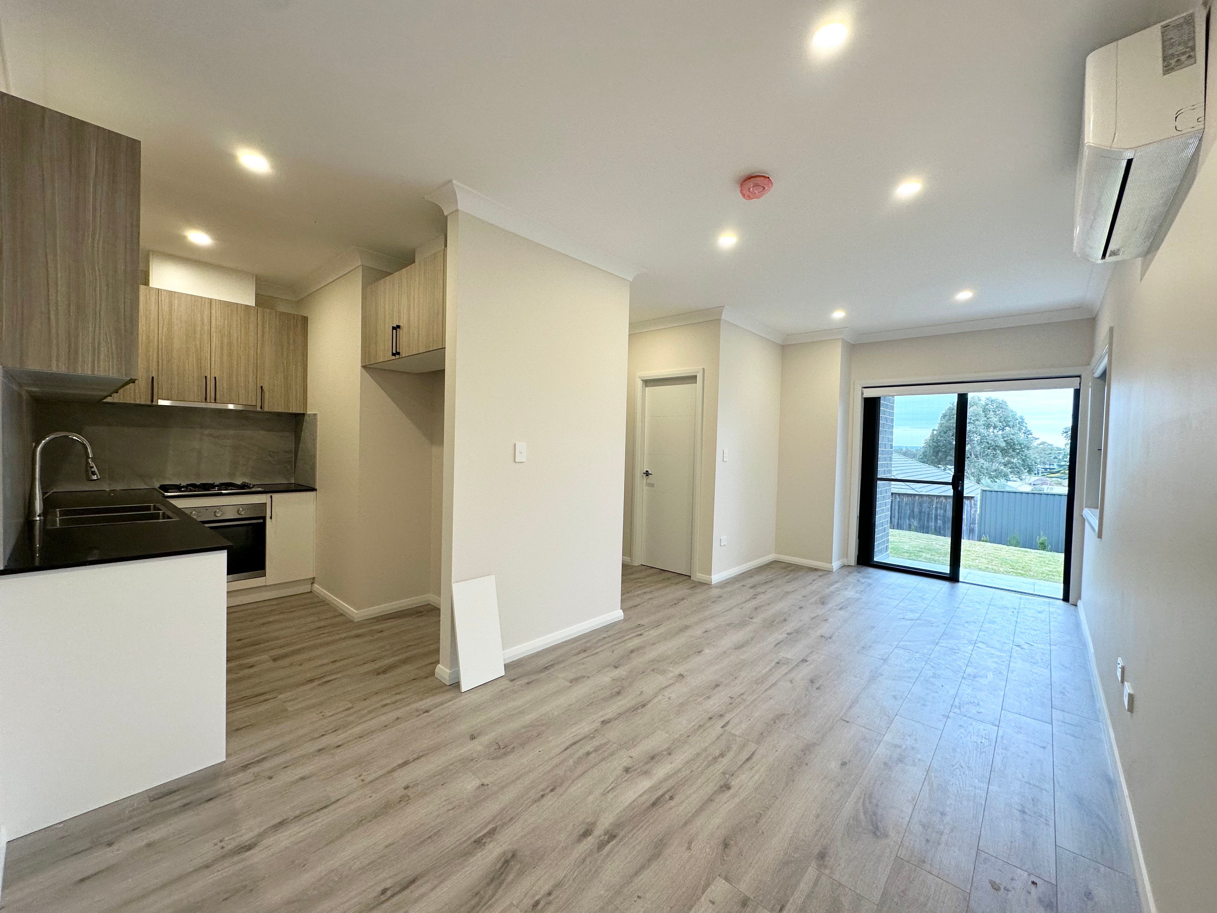 50a Mahoney Drive, Campbelltown, NSW 2560