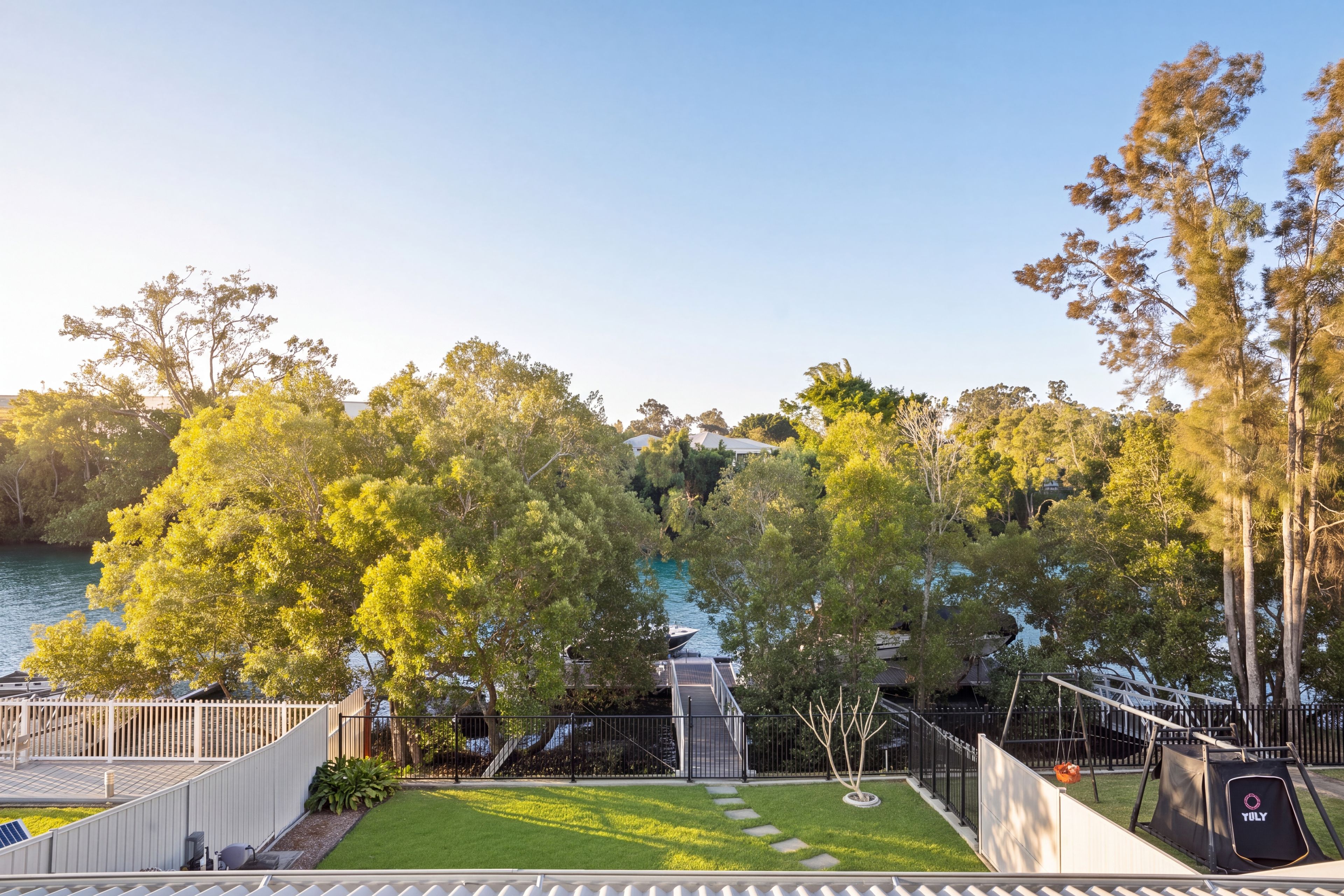 10 Saltwater Terrace — photo 18 of 30