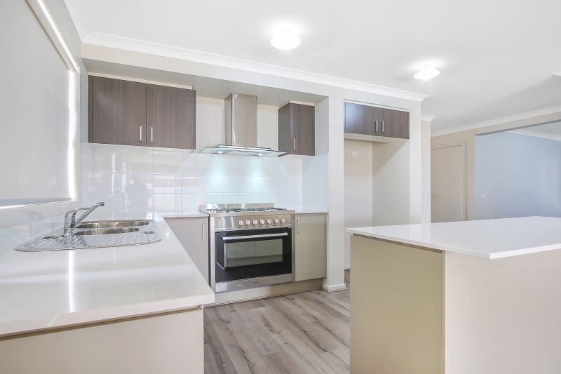 54 Hereford Court, Thurgoona, NSW 2640
